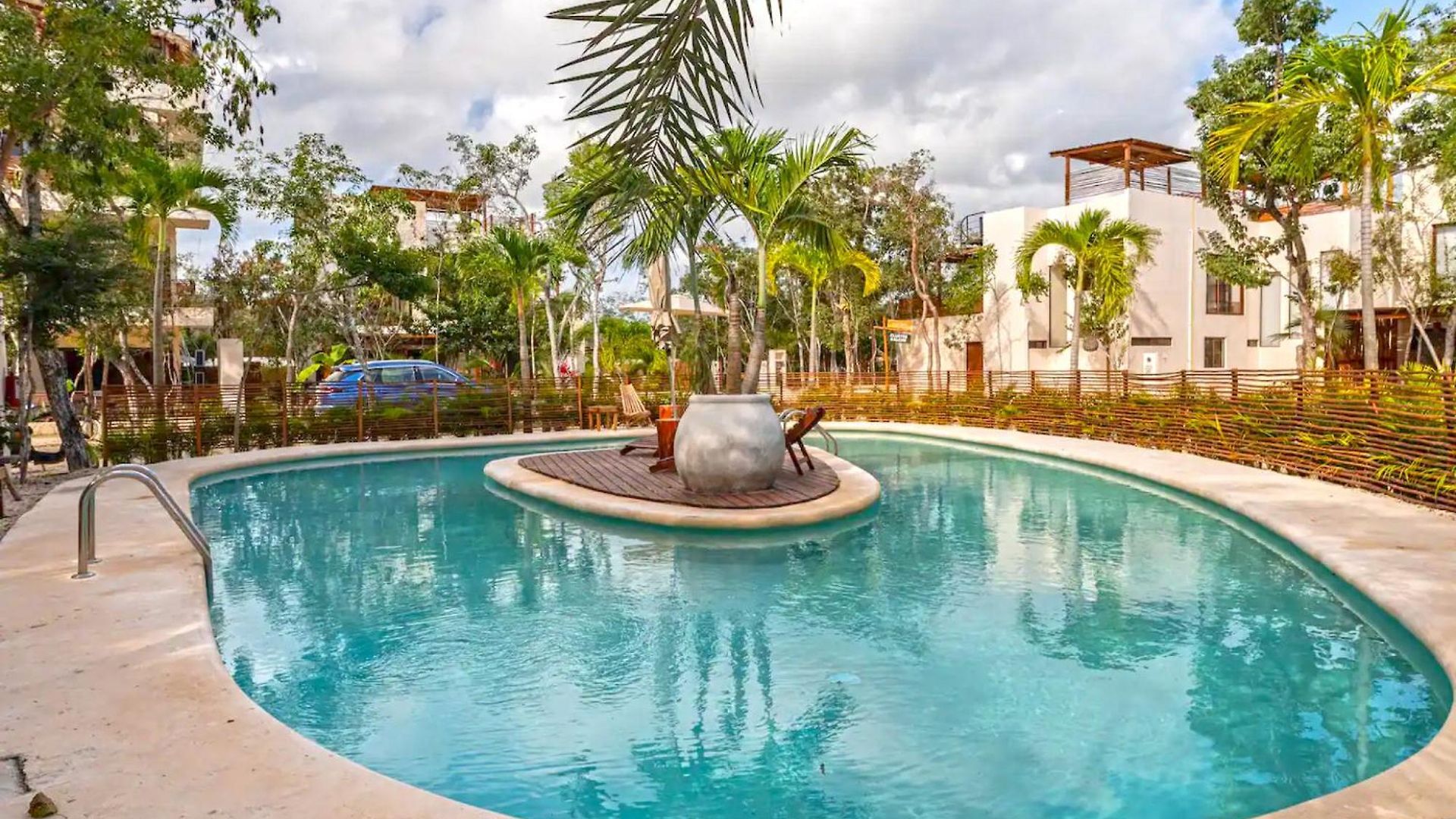 Apartment Relax Family Friendly In The In The Jungle - Pools & Cenotes *