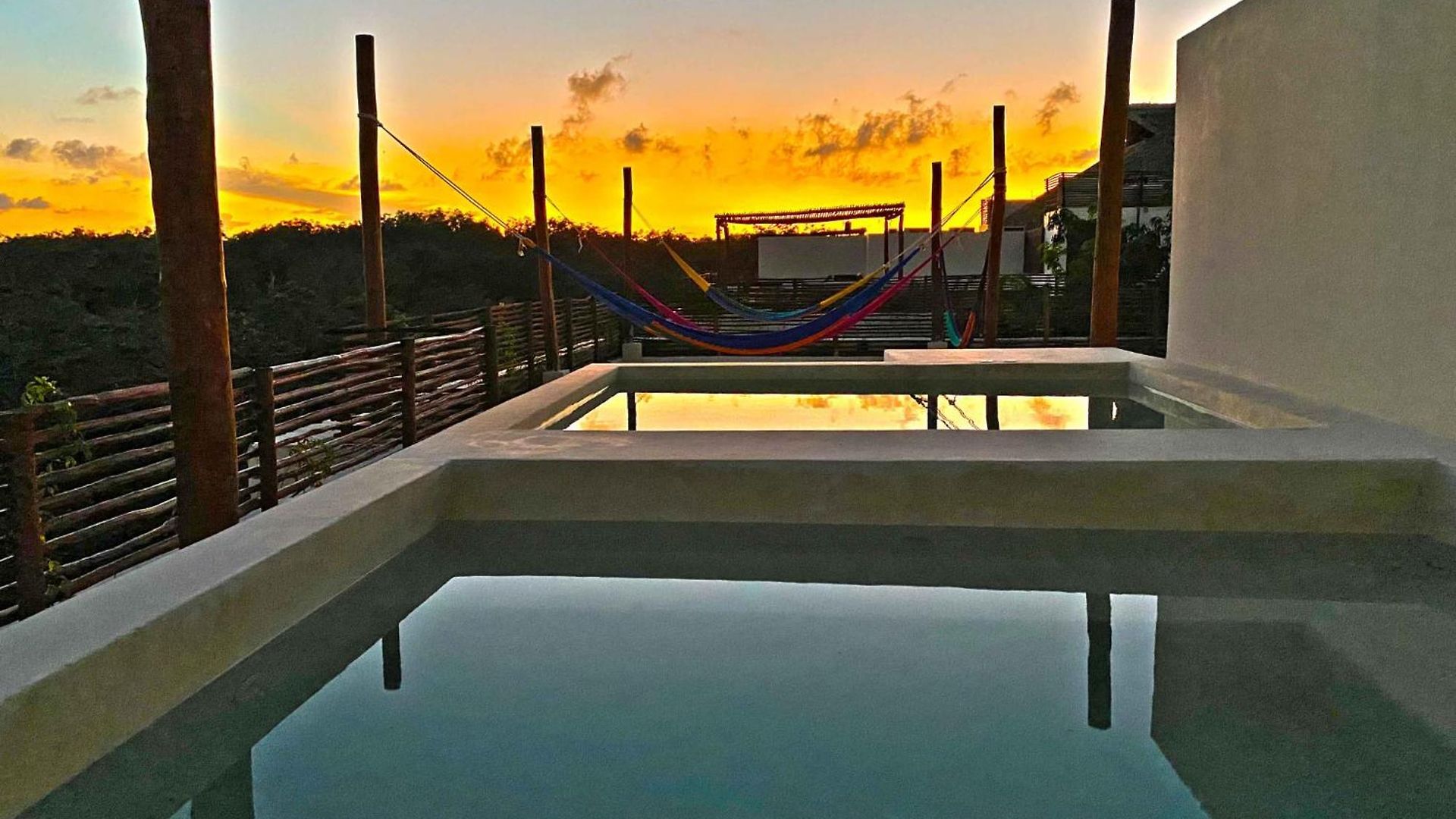 Apartment Relax Family Friendly In The In The Jungle - Pools & Cenotes
