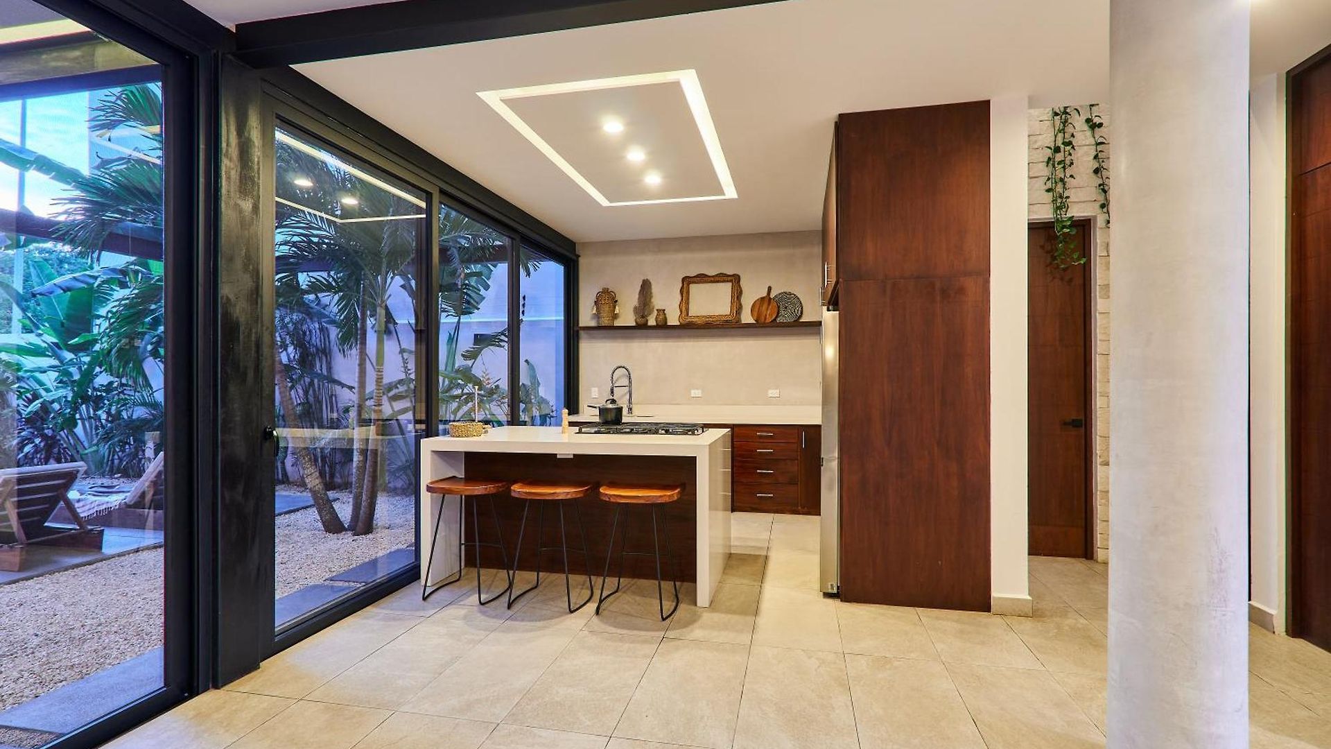 Casa Aventura Secluded Oasis 24h Security Near Sandy Beaches Villa *