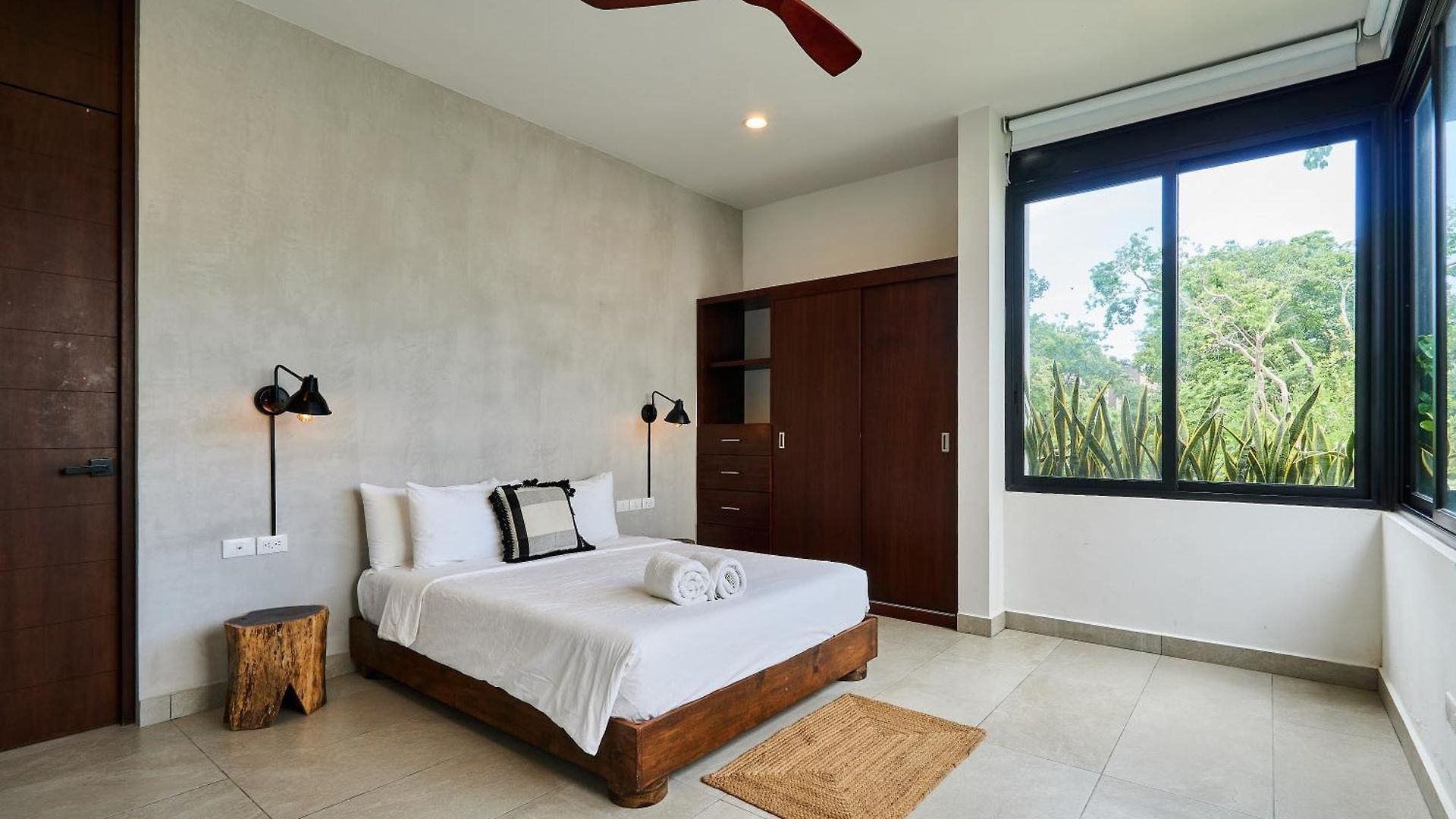 Casa Aventura Secluded Oasis 24h Security Near Sandy Beaches *