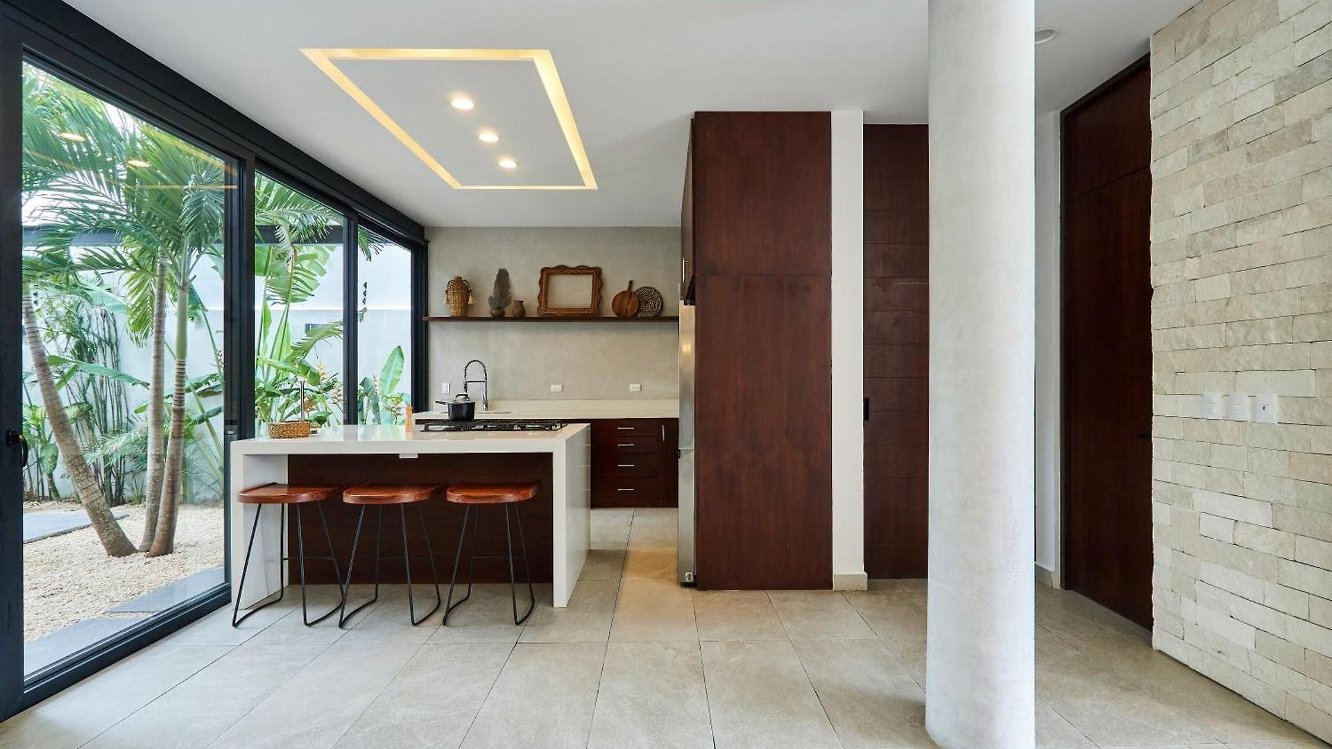 Casa Aventura Secluded Oasis 24h Security Near Sandy Beaches Villa