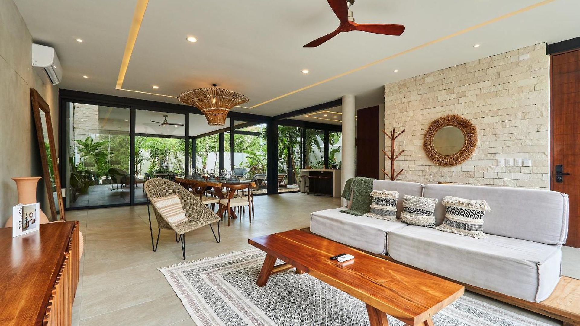 Villa Casa Aventura Secluded Oasis 24h Security Near Sandy Beaches *