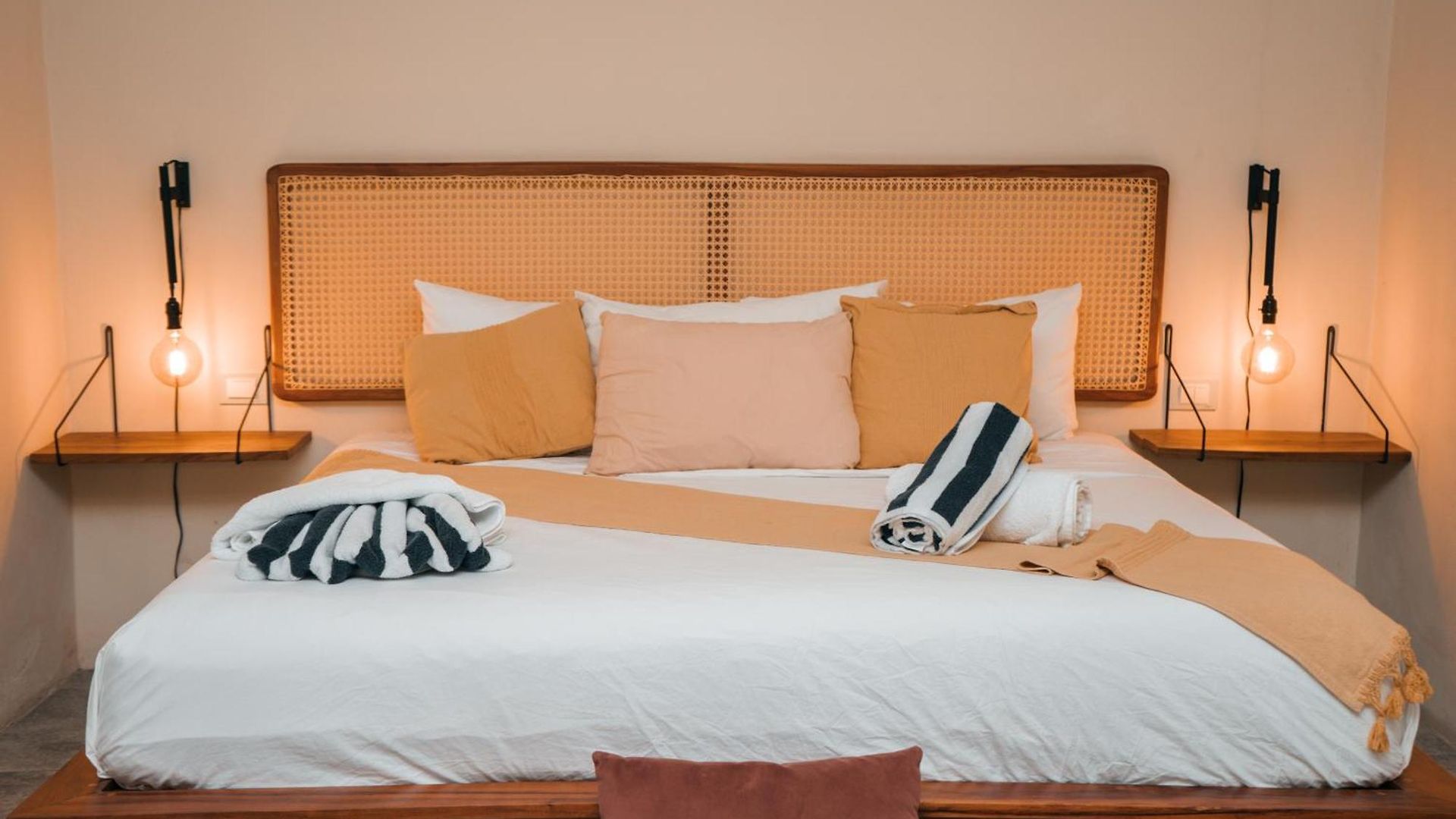 Apartamento Kinah Retreat - Exclusive Boho Tropical Escape *