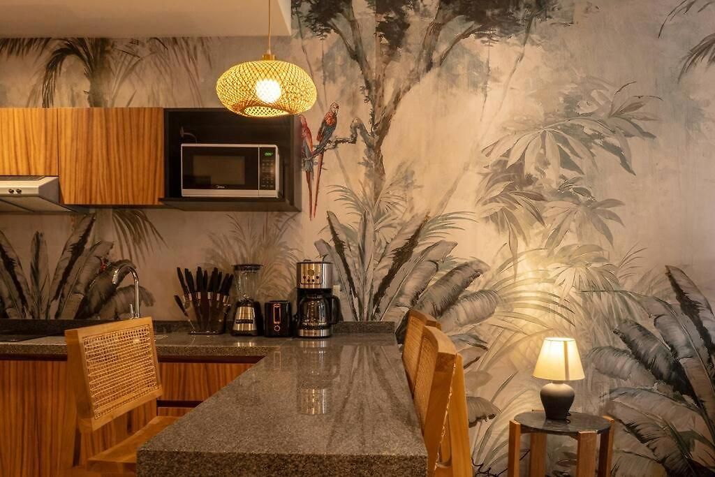 Boho-chic 1br With Private Terrace Apartment