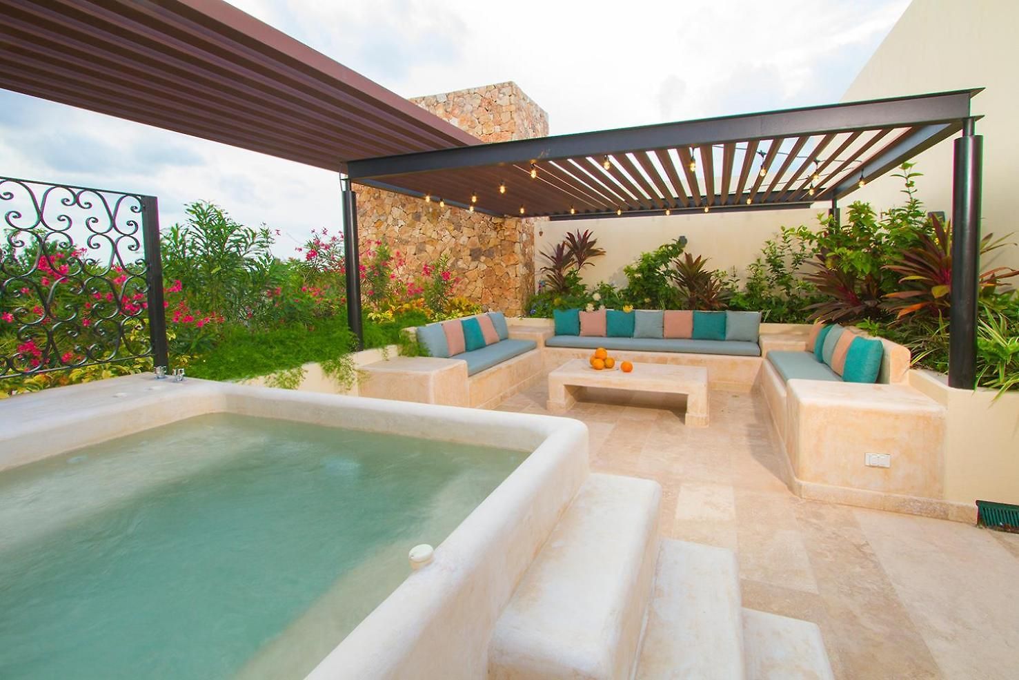 3br Penthouse With Private Rooftop And Jacuzzi And Club Access Tulum