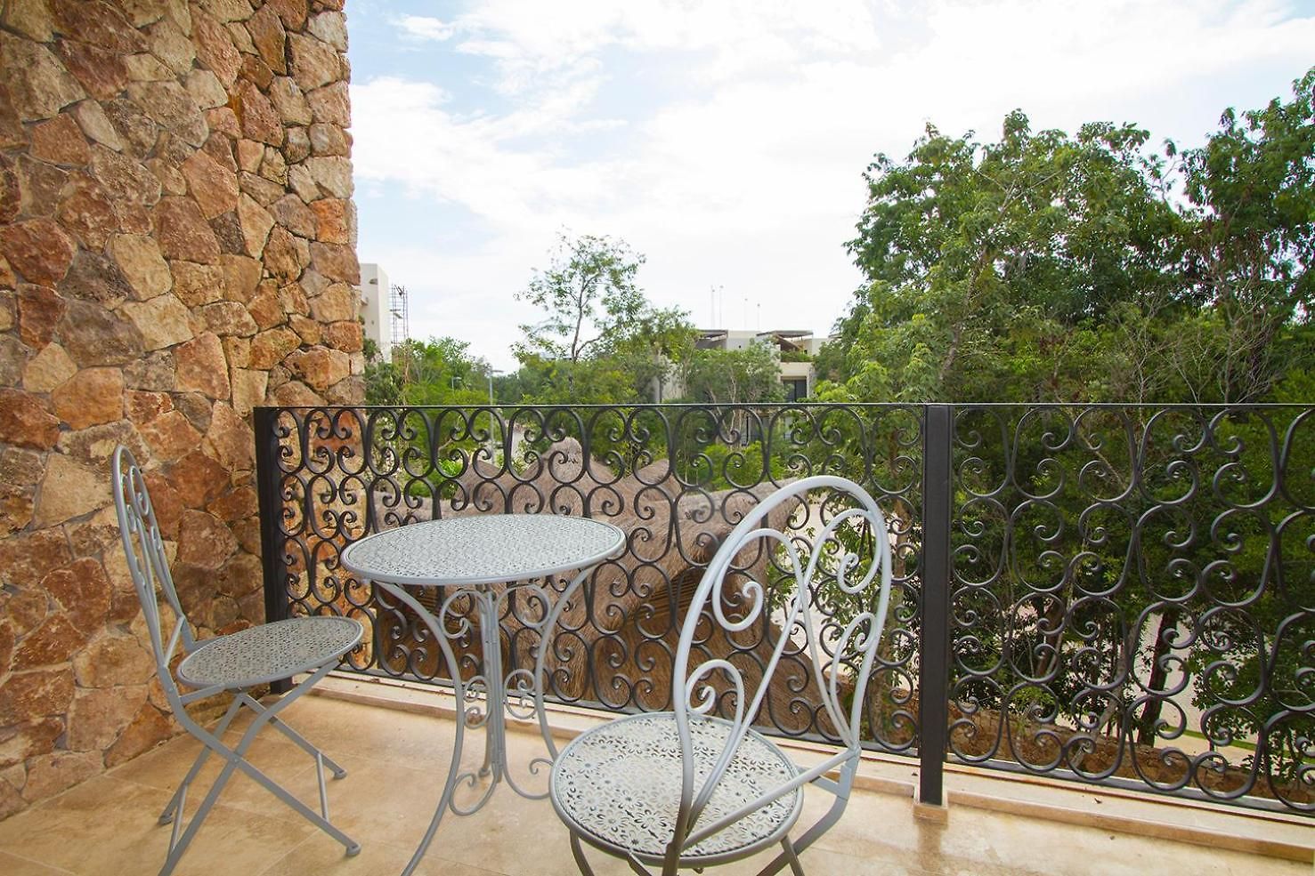 3br Penthouse With Private Rooftop And Jacuzzi And Club Access Tulum