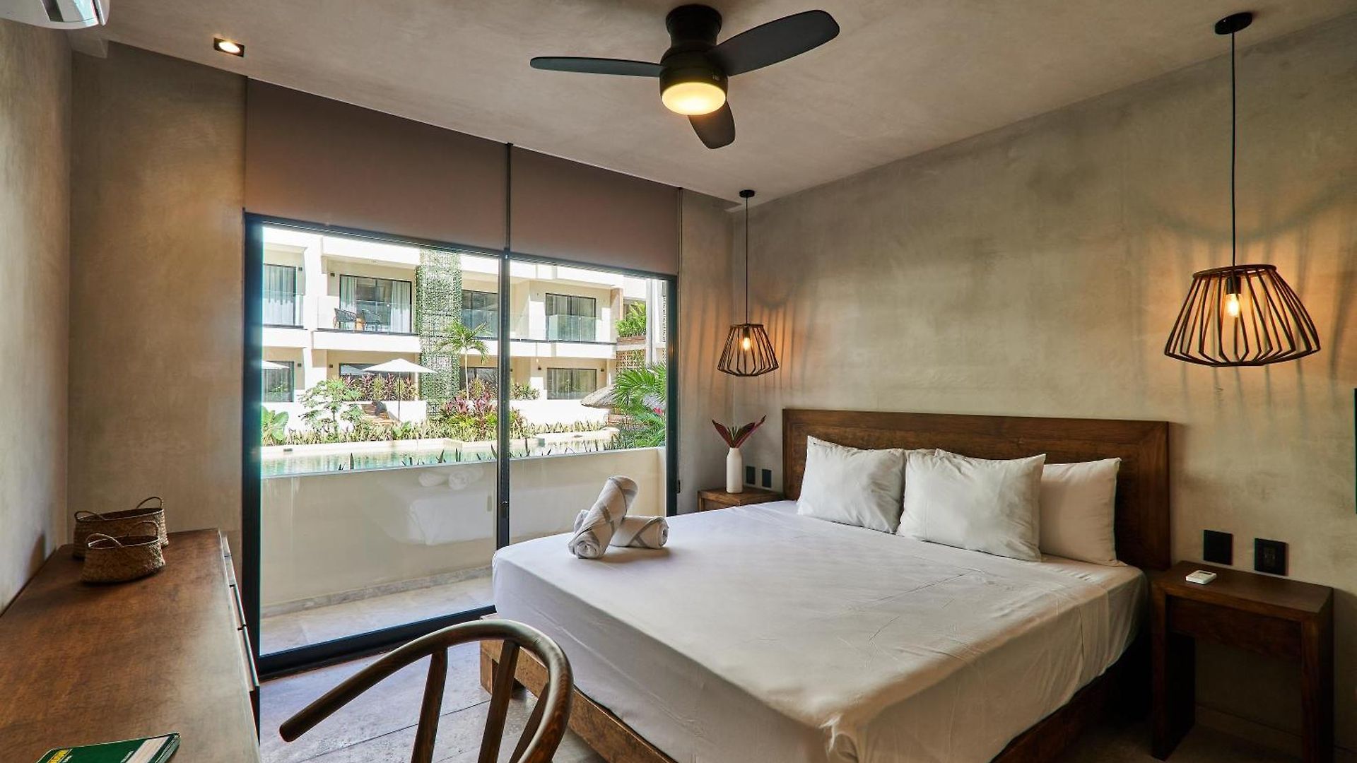Bakal By Lockey Hotel 4*