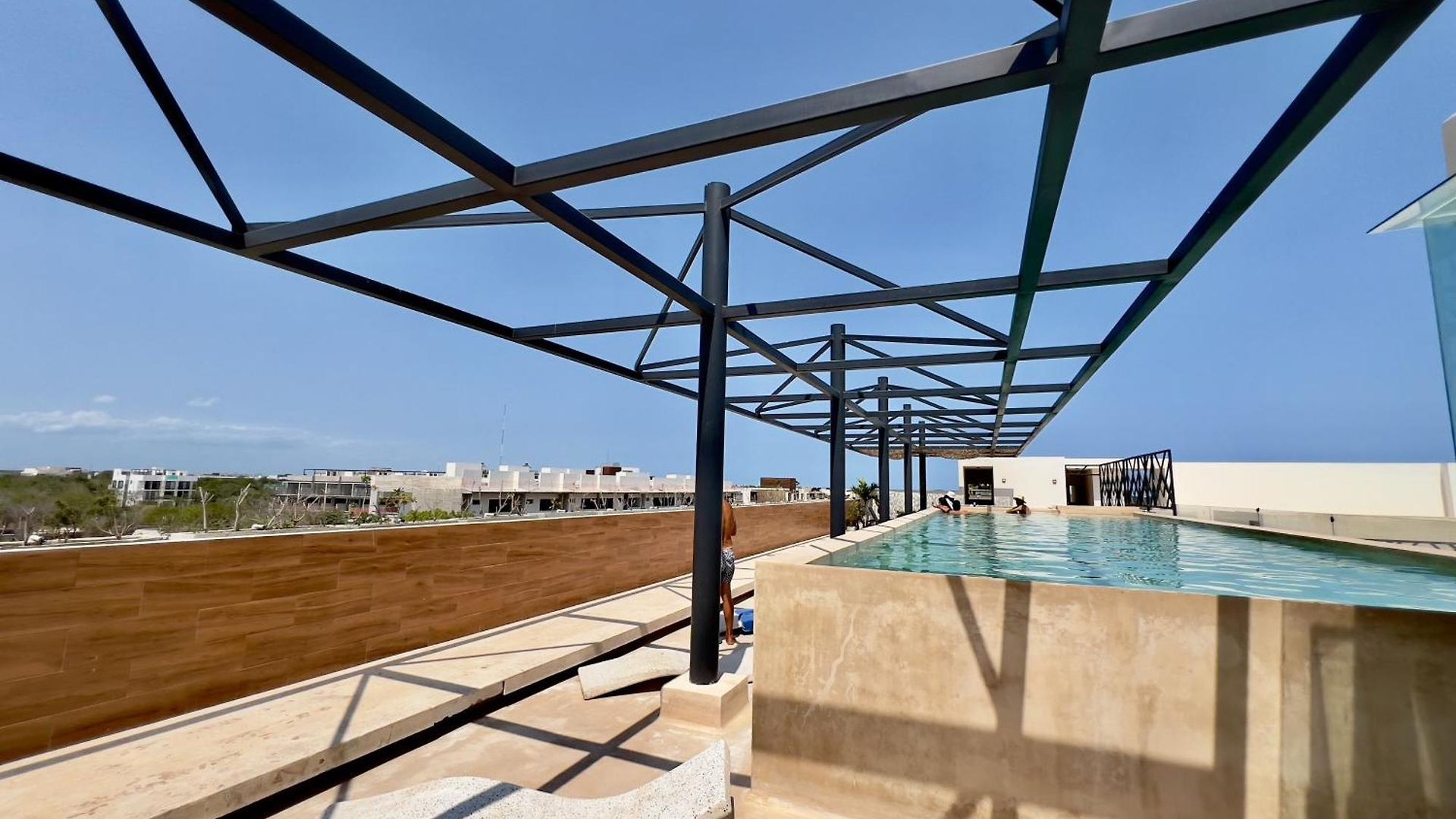 Unwind | Private Balcony & Rooftop Pools | Casago
