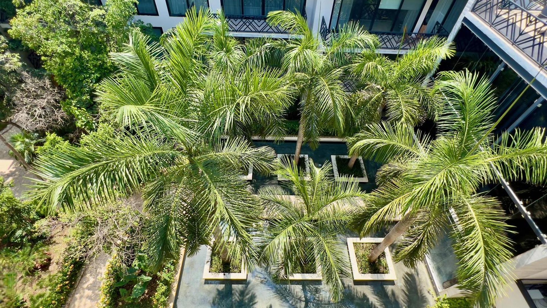 Unwind | Private Balcony & Rooftop Pools | Casago *
