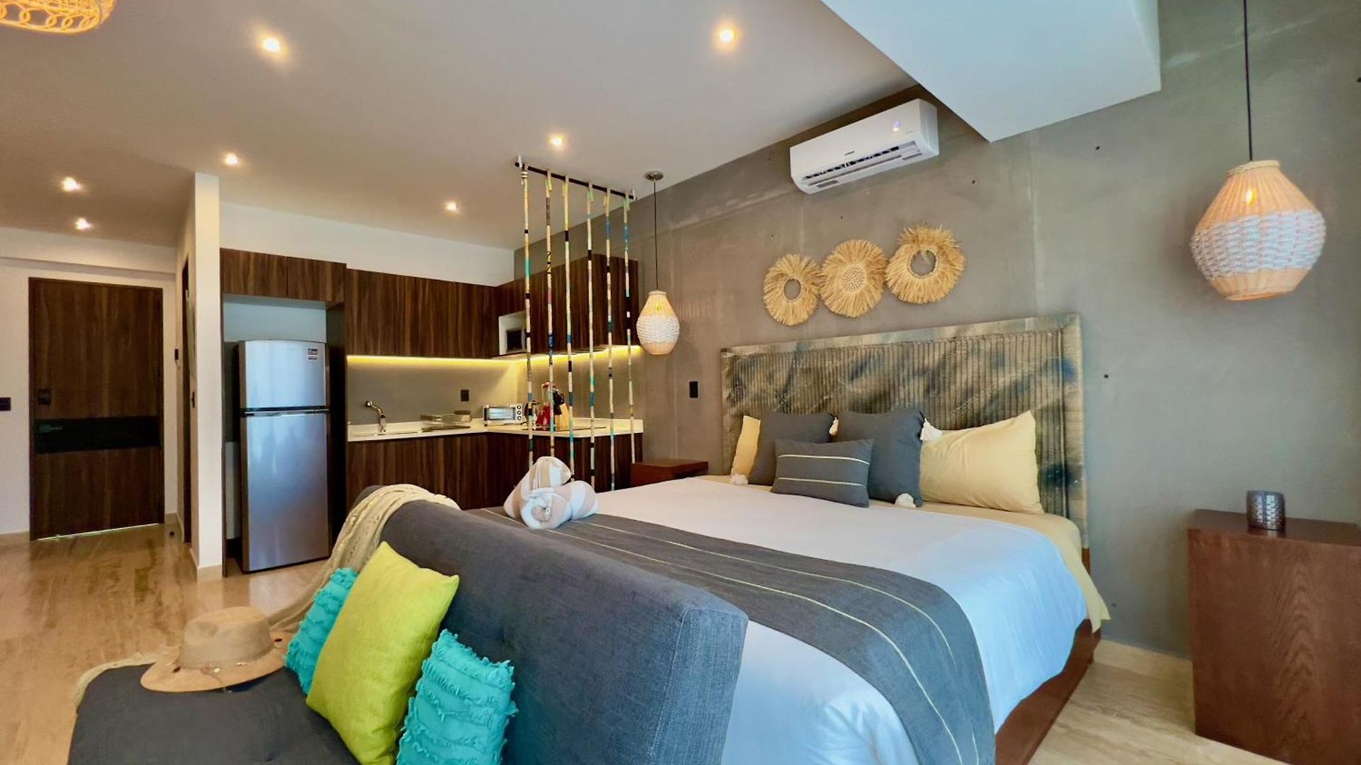 Unwind | Private Balcony & Rooftop Pools | Casago Tulum
