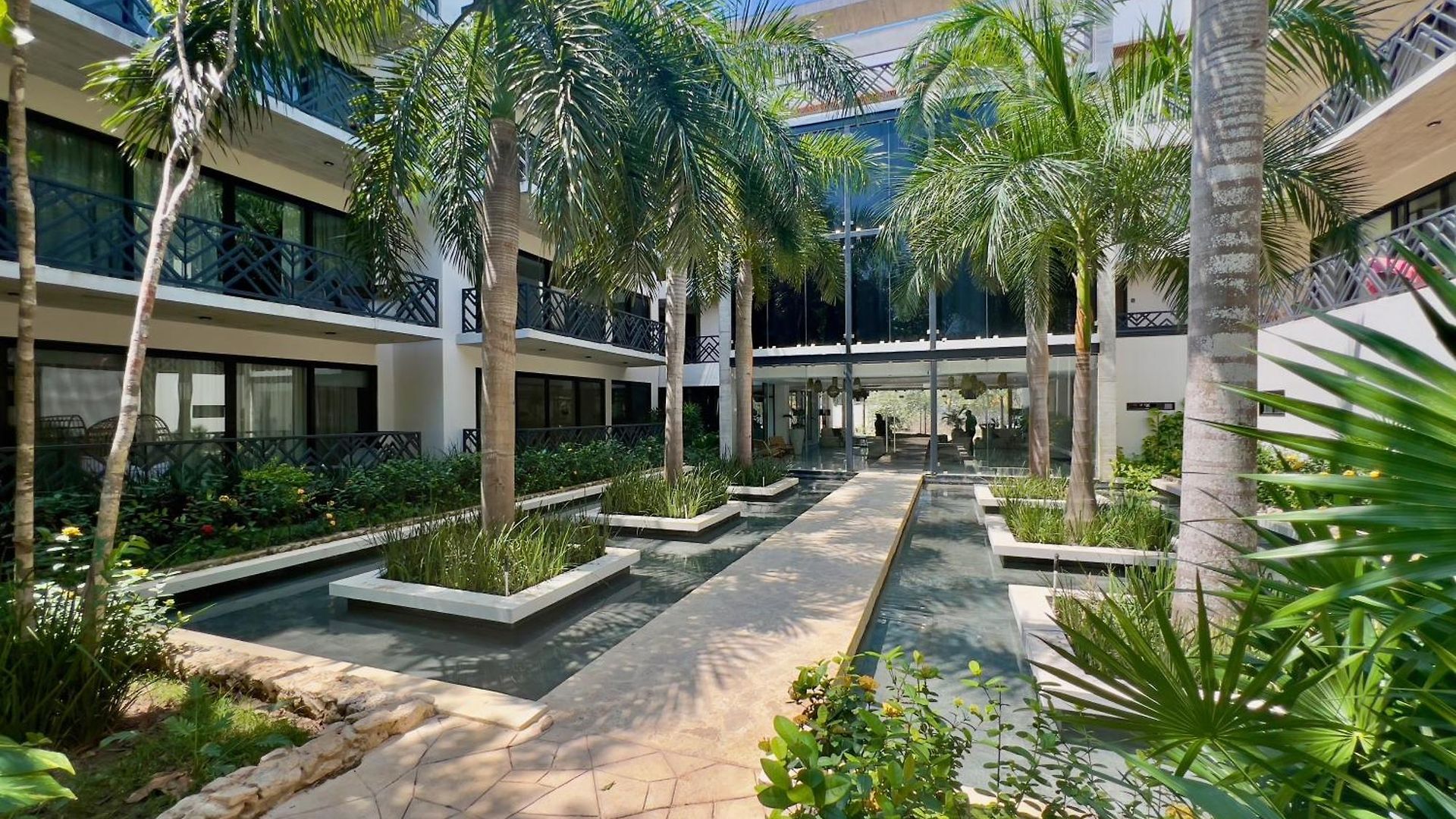 Unwind | Private Balcony & Rooftop Pools | Casago Tulum