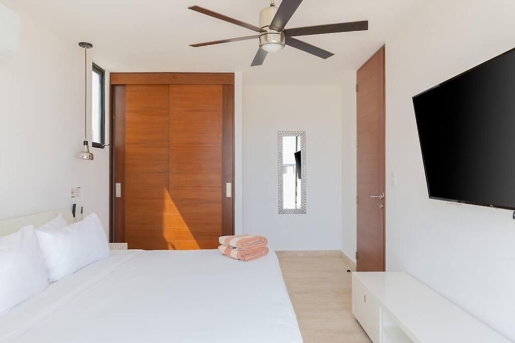 Magnifico Ph Three Bedroom En Park By Sandy Powerful *