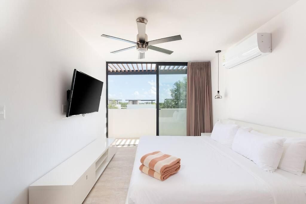 Magnifico Ph Three Bedroom En Park By Sandy Powerful