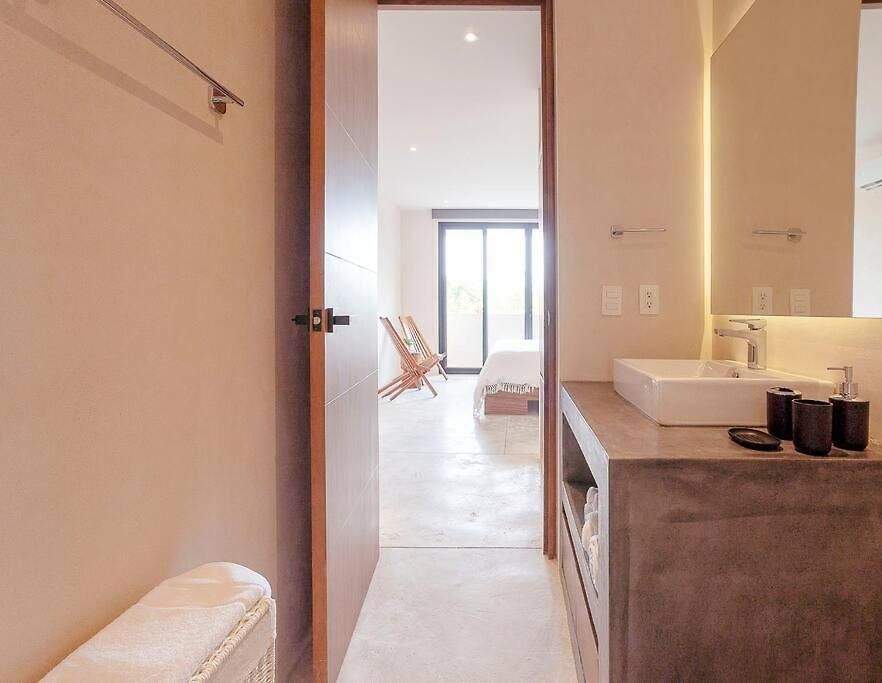 Amazing And New 2 Bedroom La Veleta Apartment *