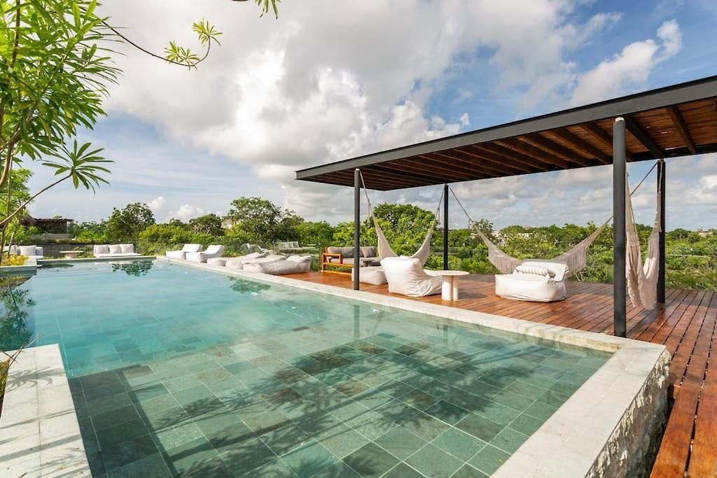 5 Star Luxury With Infinity And Cenote Pools Apartment