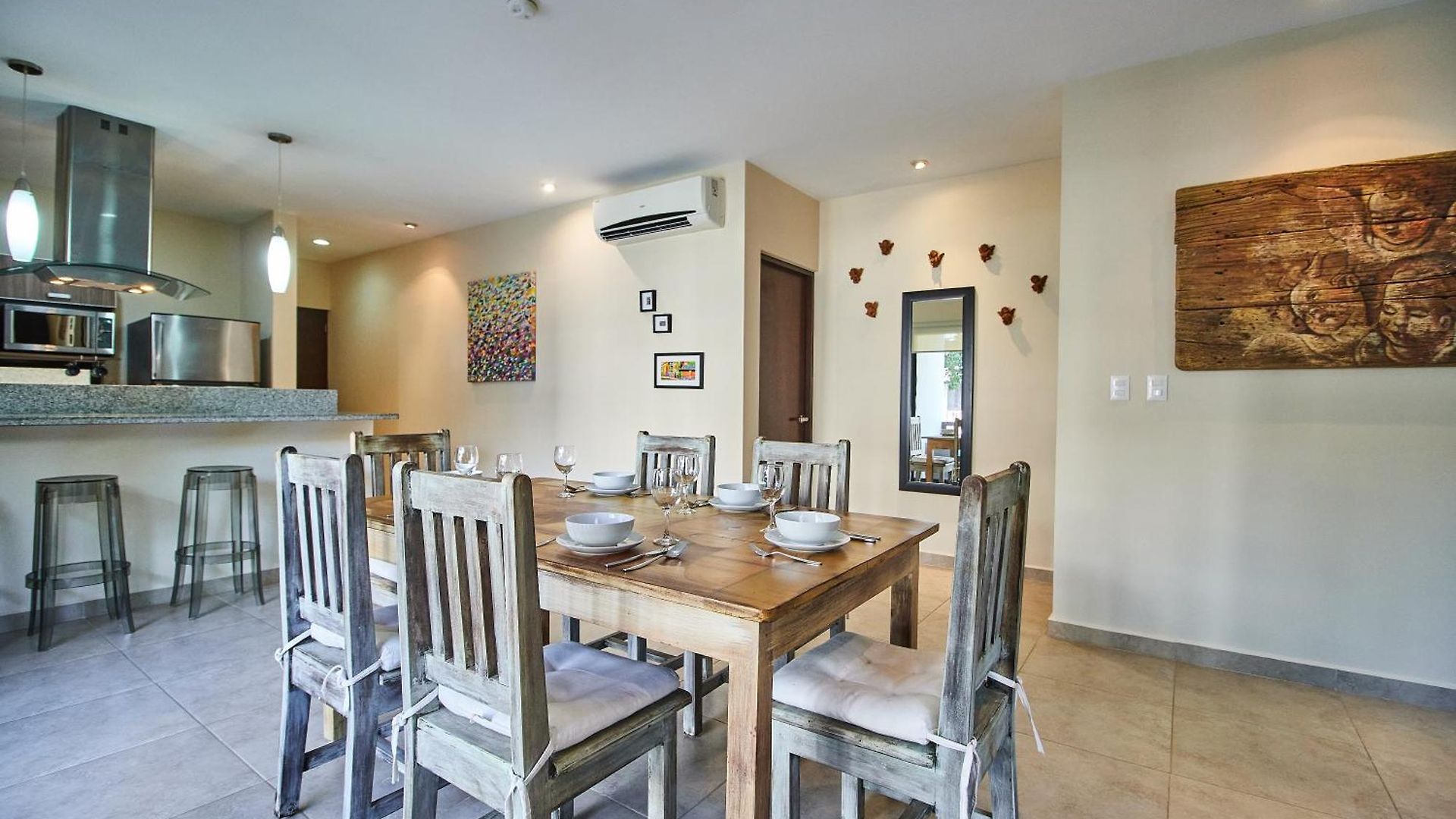 Dorian Gray - Pool & Club Access & 300mbps Wifi Apartment *