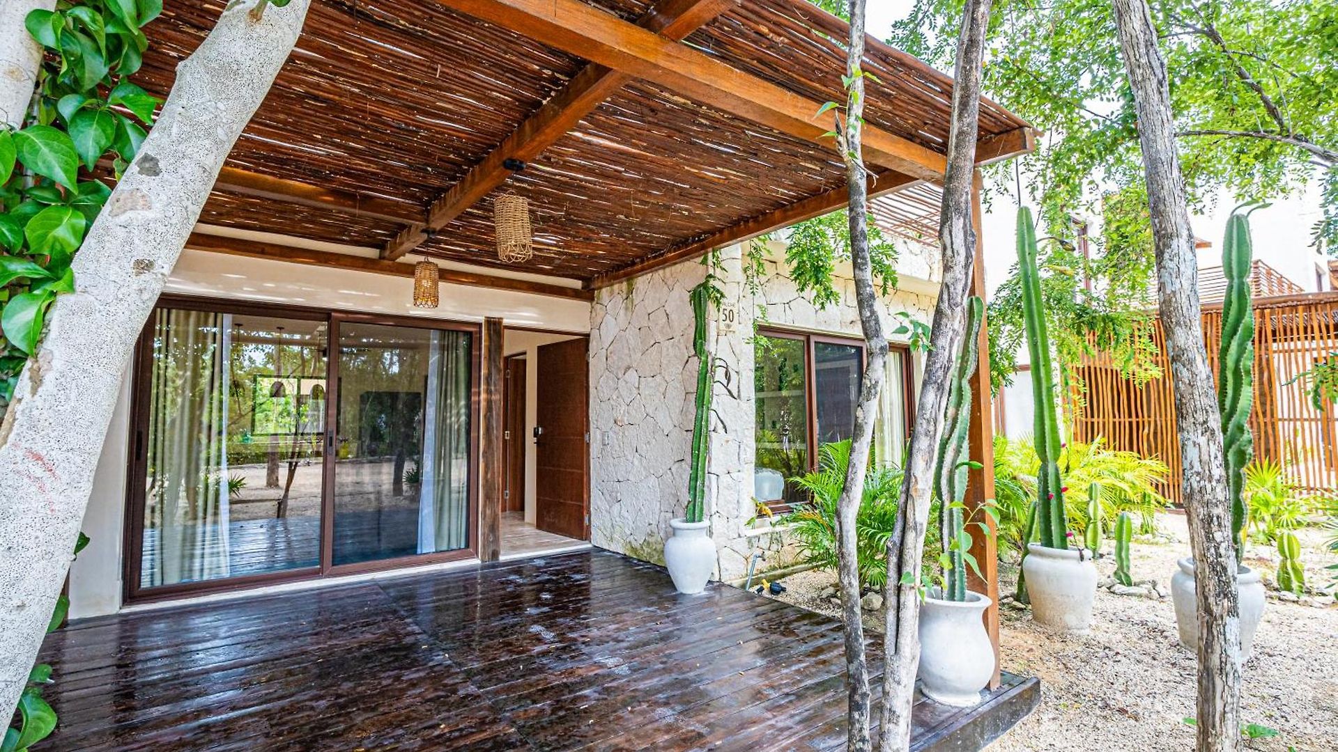 Jungle - Cenote Villa
