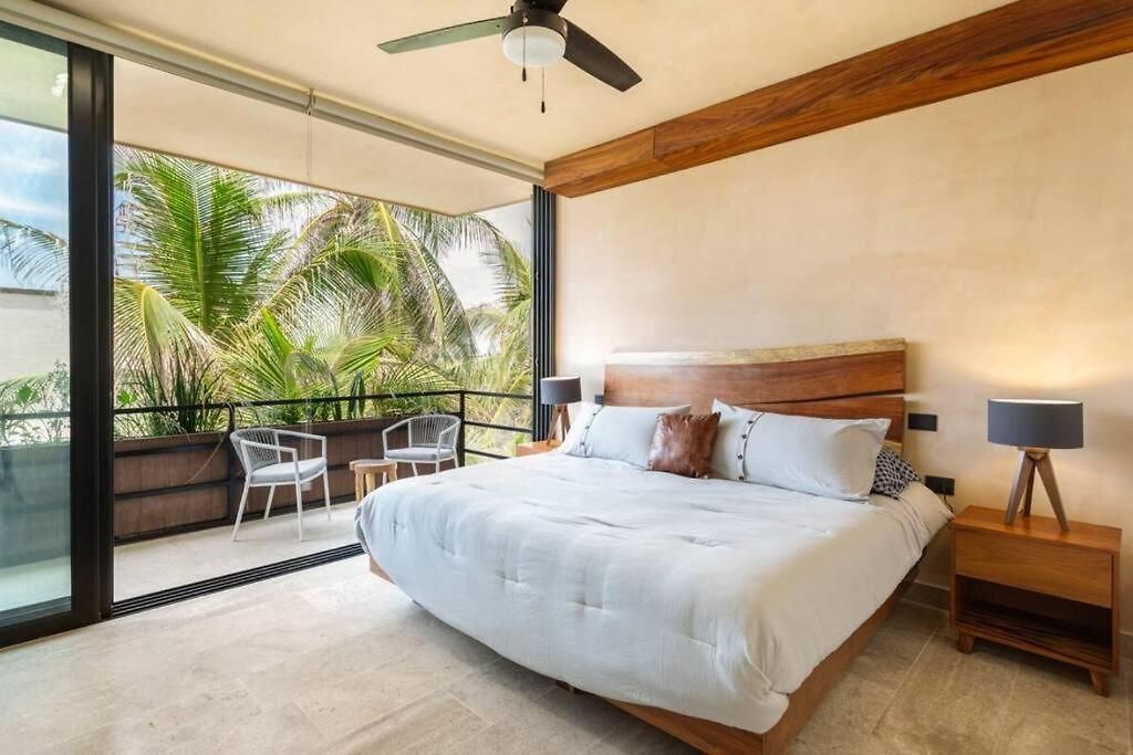 Apartment Luxury Beachfront Penthouse With Private Pool *