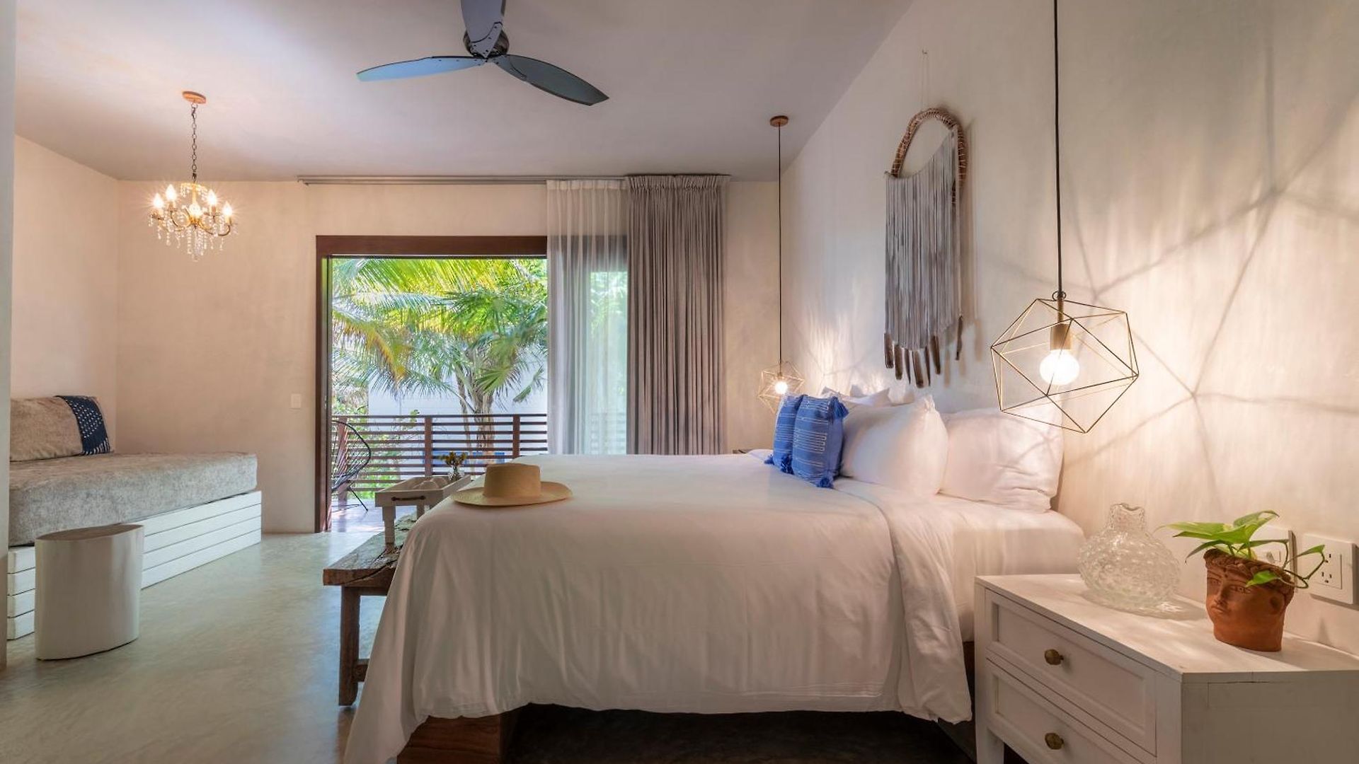 Lula Tulum, A Small Luxury Hotel 4*