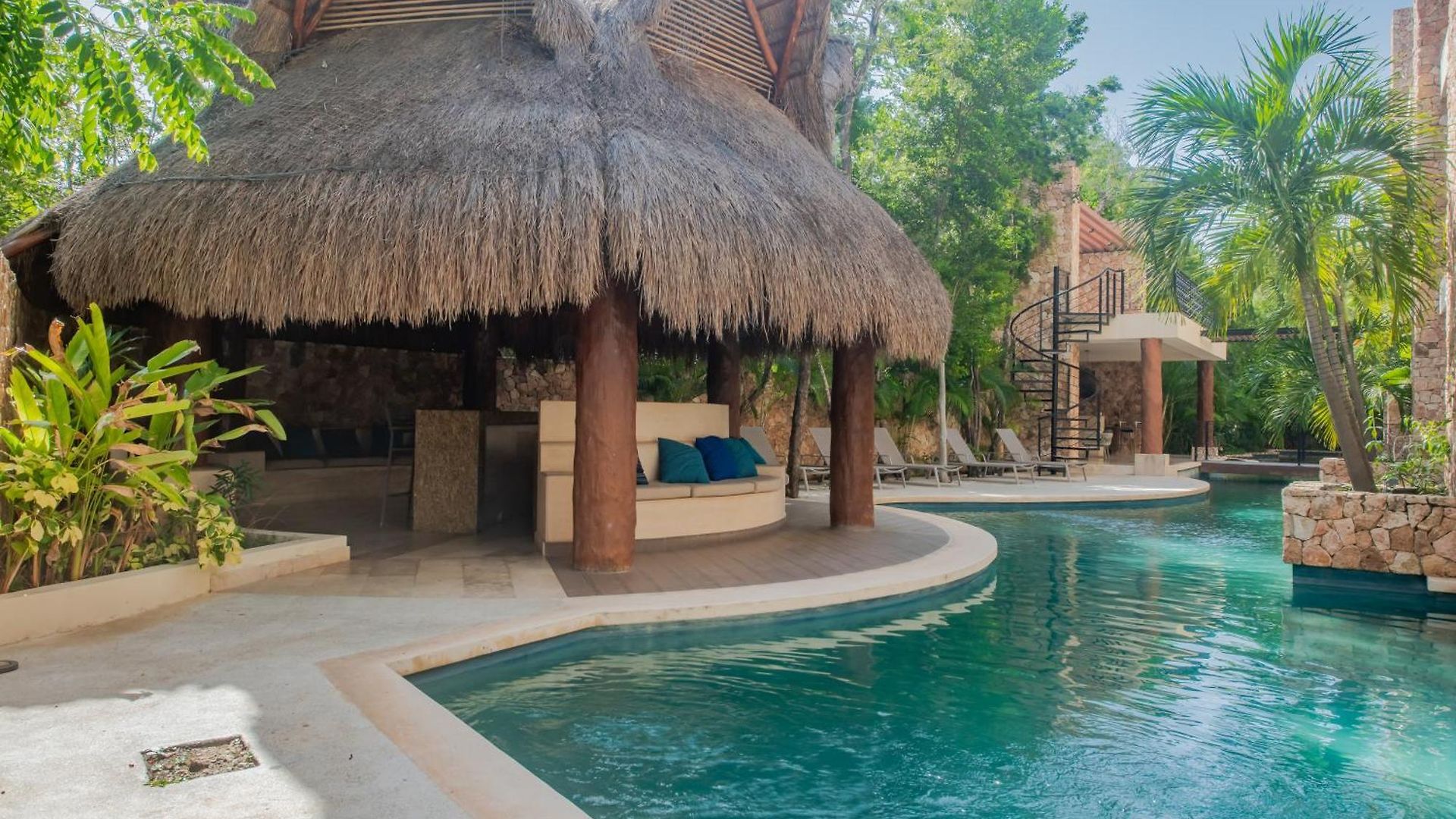 Luxury Aldea Zama 2bed - 2bat Private Terrace & Swim Up
