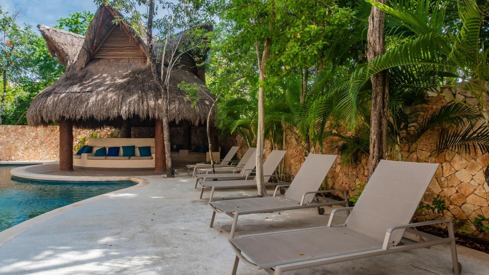 Luxury Aldea Zama 2bed - 2bat Private Terrace & Swim Up Apartamento