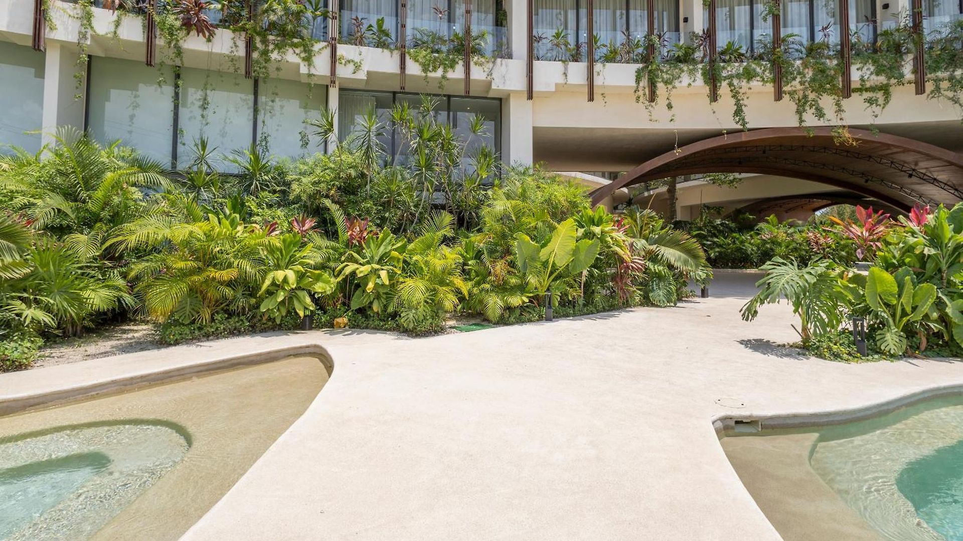 Apartment Mistiq Gardens *