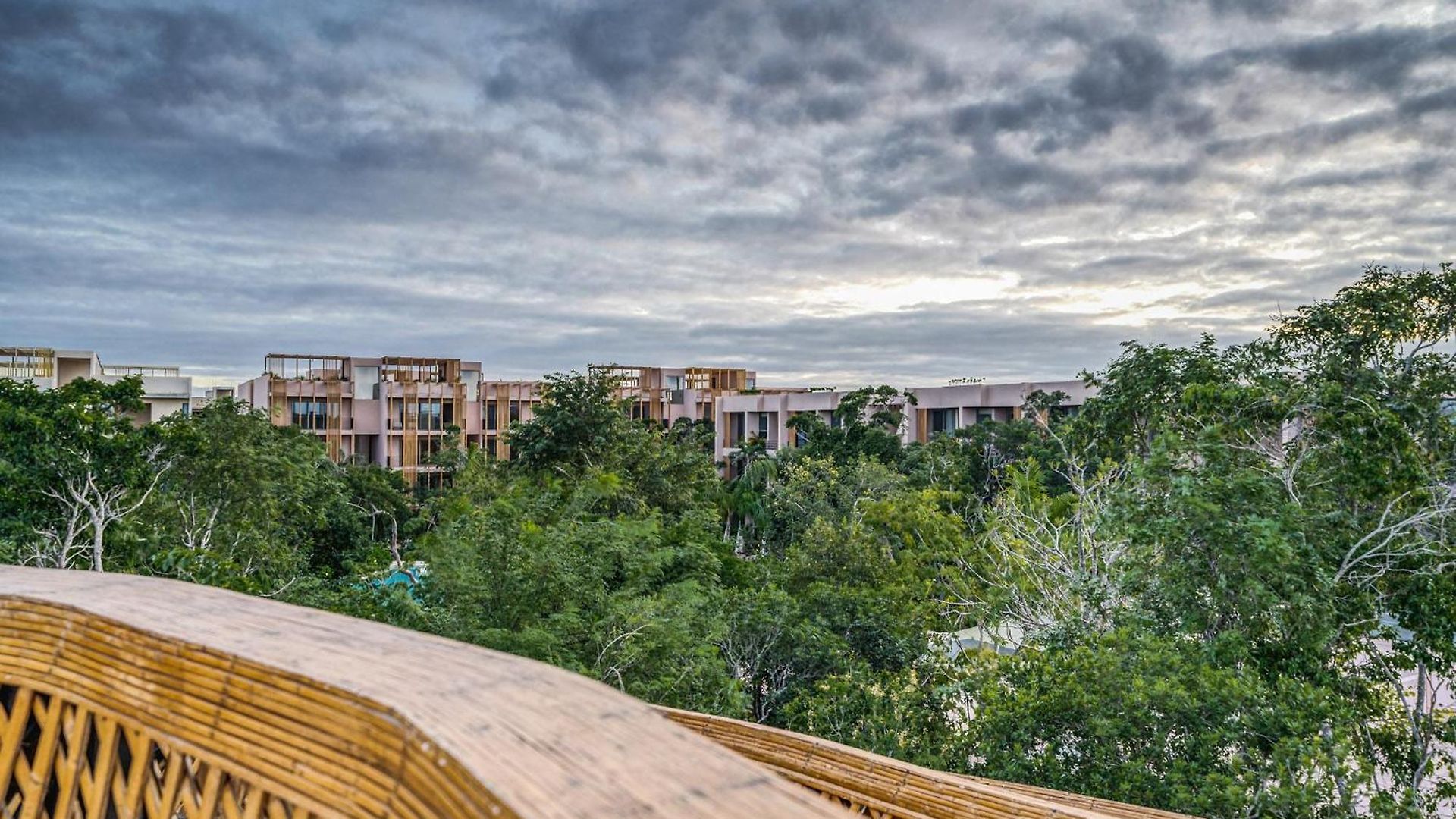 Apartment Fast Wi-fi 1br In With Pool, Restaurant, Gym Tulum