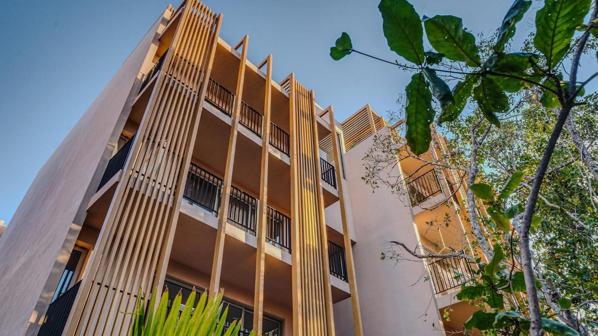 Heavenly 3br Ph W Private Pool, Gym, Yoga Class *