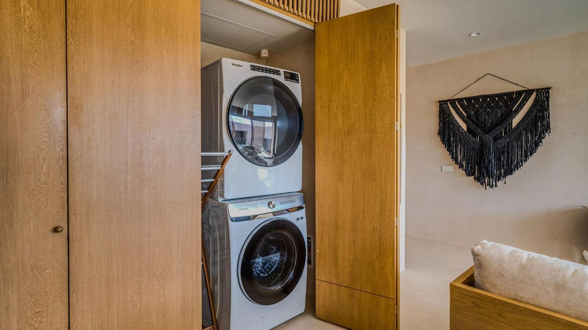 Heavenly 3br Ph W Private Pool, Gym, Yoga Class