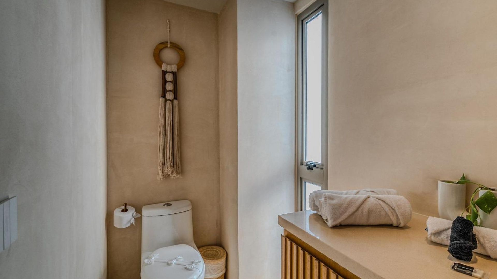 Apartment Heavenly 3br Ph W Private Pool, Gym, Yoga Class