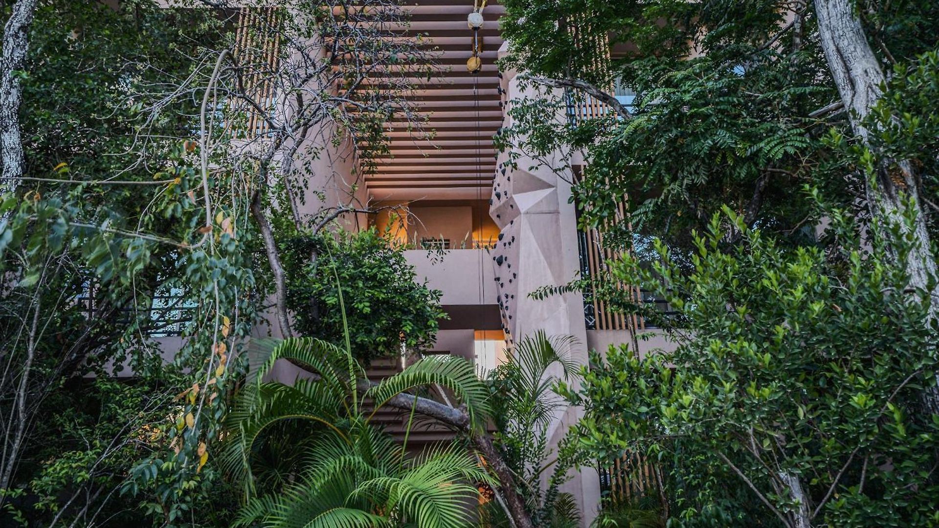 Apartment Heavenly 3br Ph W Private Pool, Gym, Yoga Class *