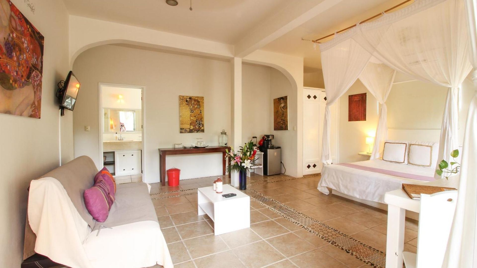 Geminis Boutique Condohotel