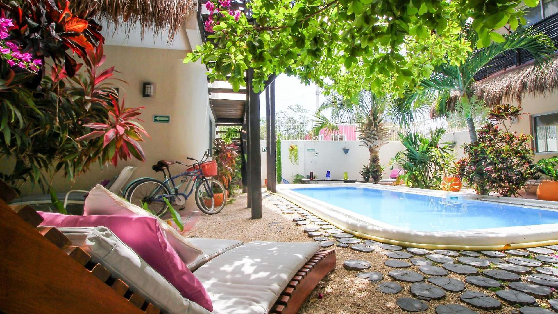 Hotel Geminis Boutique Condohotel