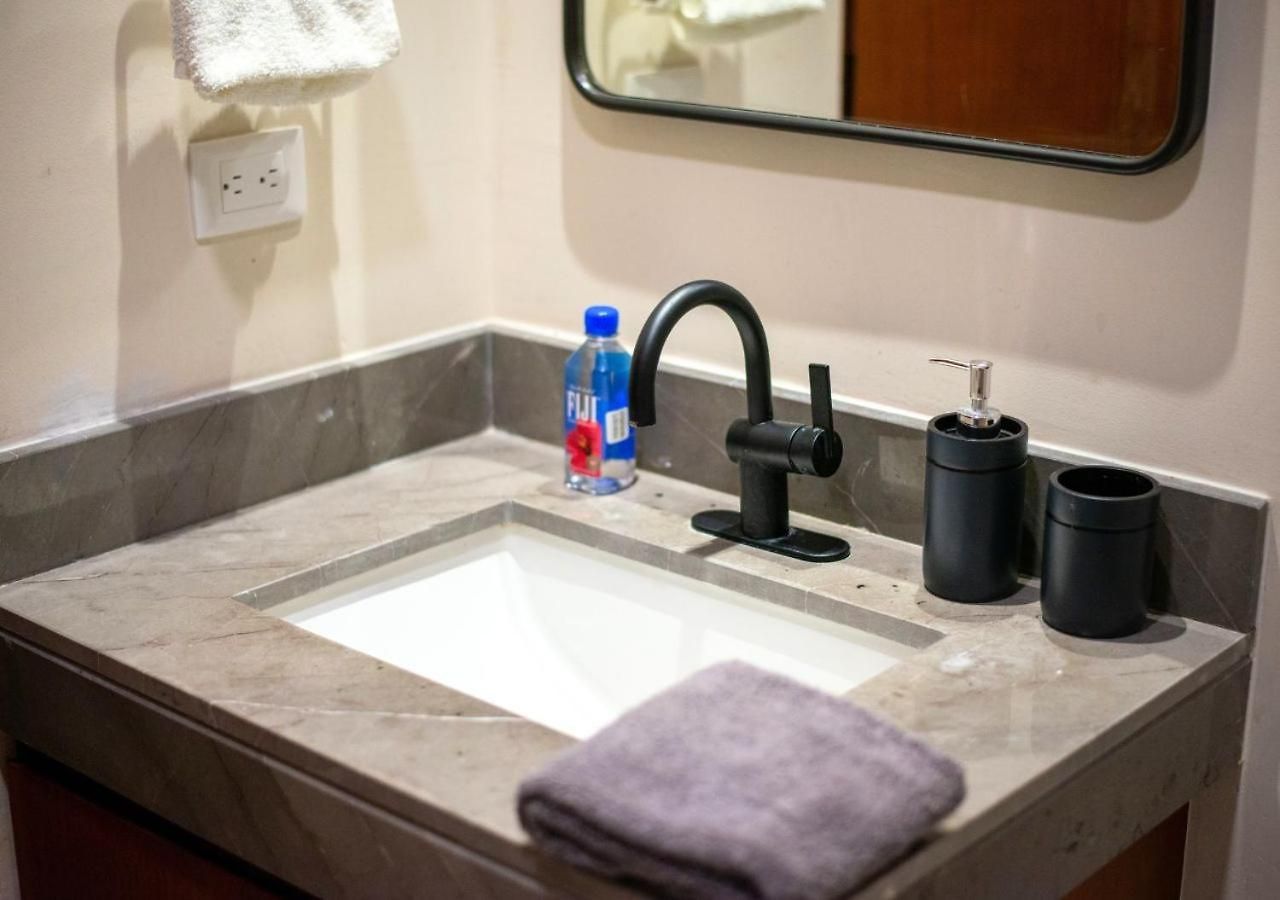 Apartment Modern Chic 1 Bedroom W/ Rooftop Infinity Pool Tulum