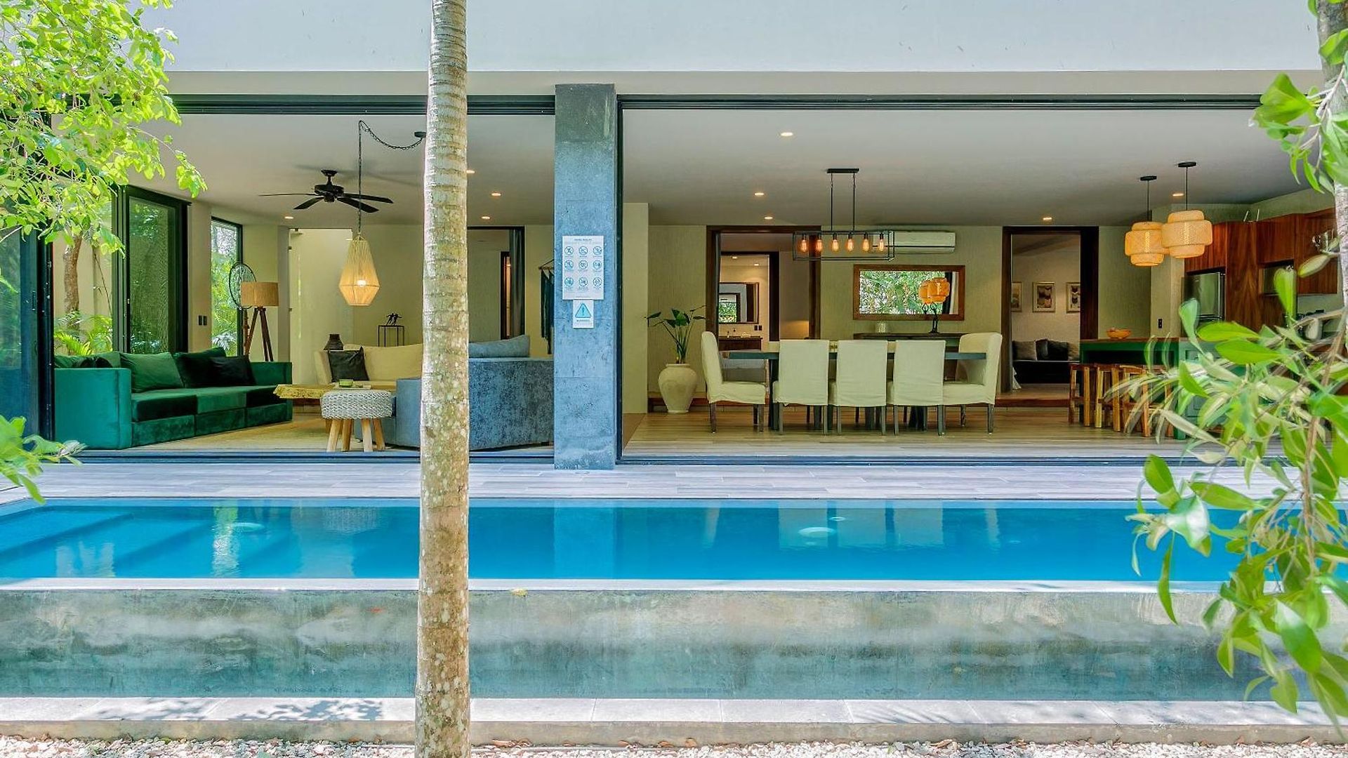 Apartment Luxurious Oasis Jacuzzi With Art Gallery And Pool *