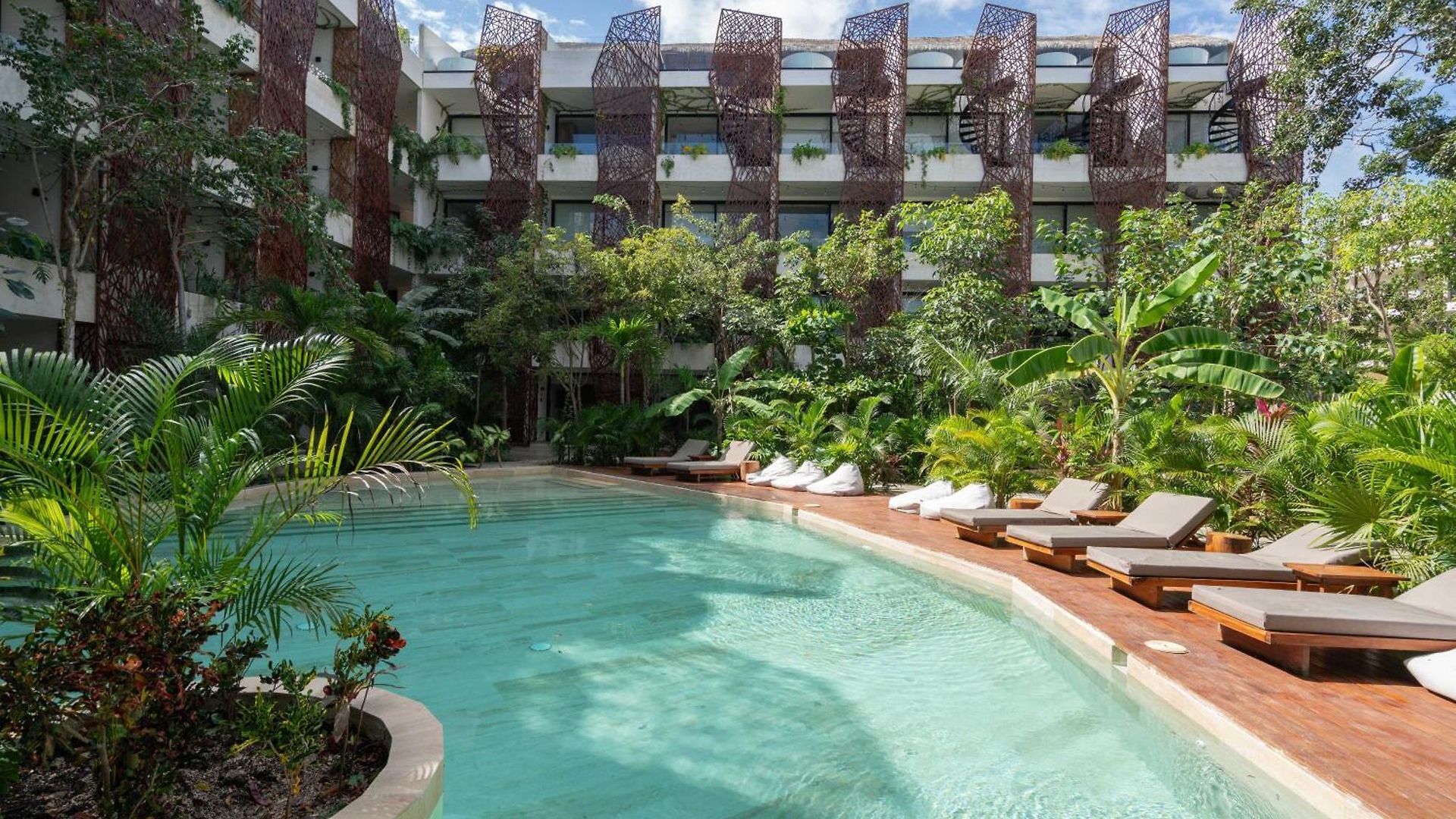 Hotel Jade *