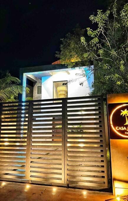Villa Stunning In The Heart Of La Veleta