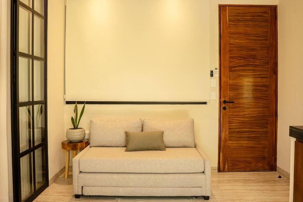 New 1 Bed - - Private Terrace Apartment