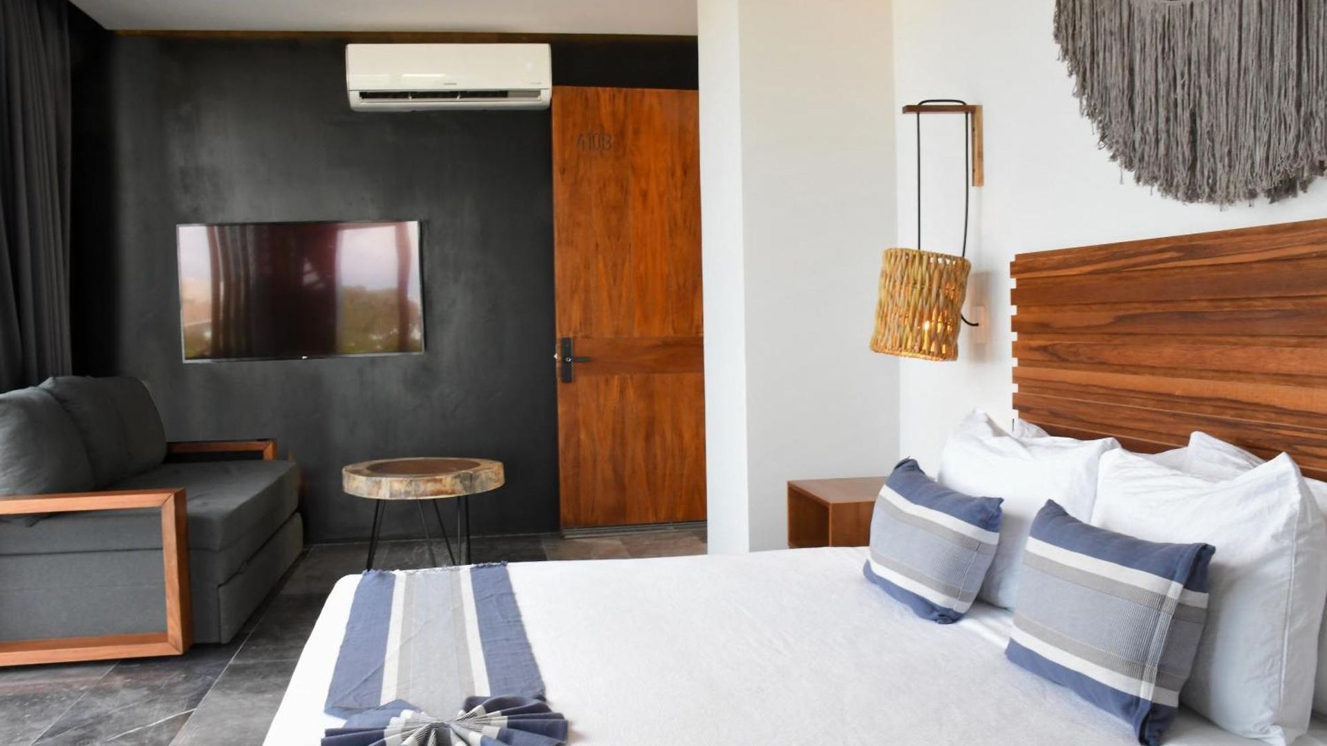 Iik Luxury By Spot Apartment