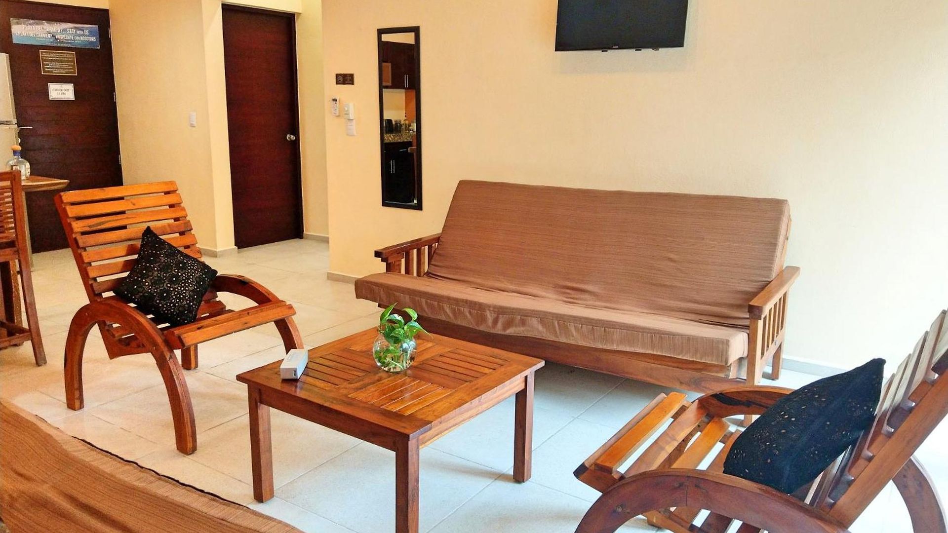 Nah Apartahotel 4*
