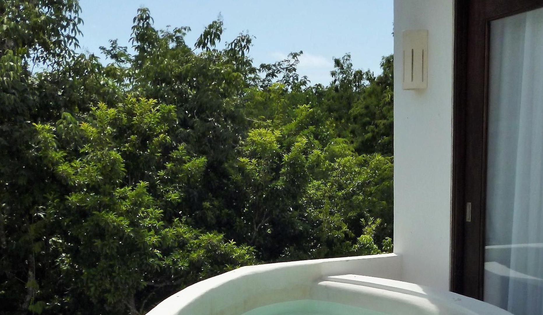 Apartahotel Mak Nuk Village - Clothing Optional