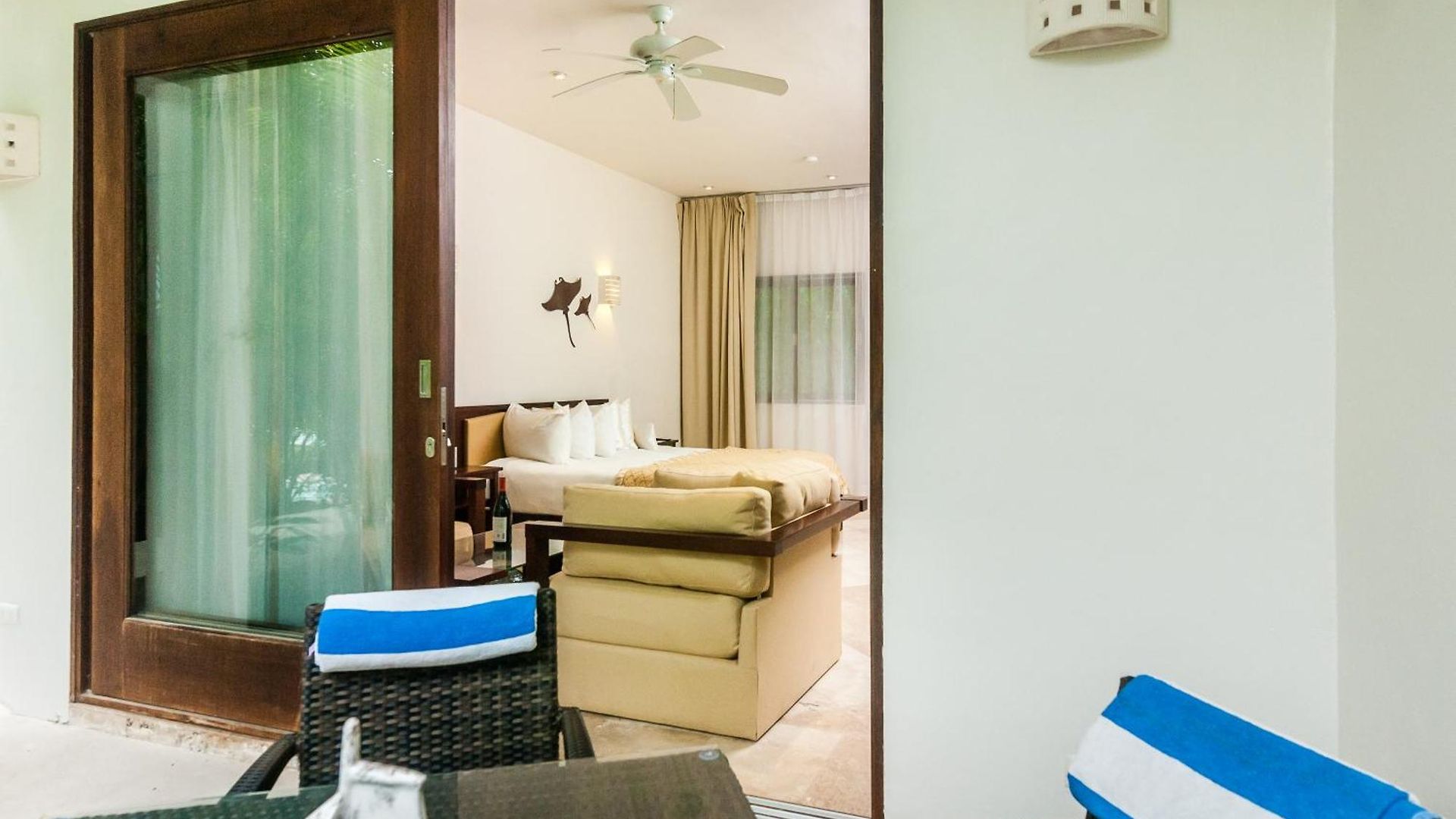 Apartahotel Mak Nuk Village - Clothing Optional 3*
