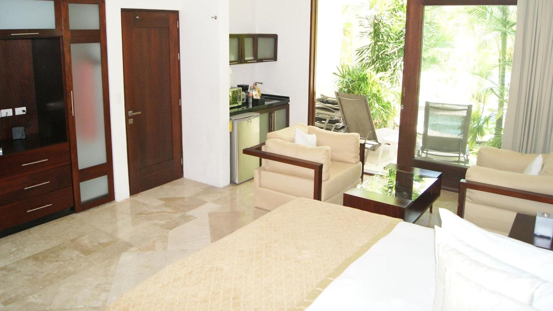 Mak Nuk Village - Clothing Optional Apartahotel Tulum