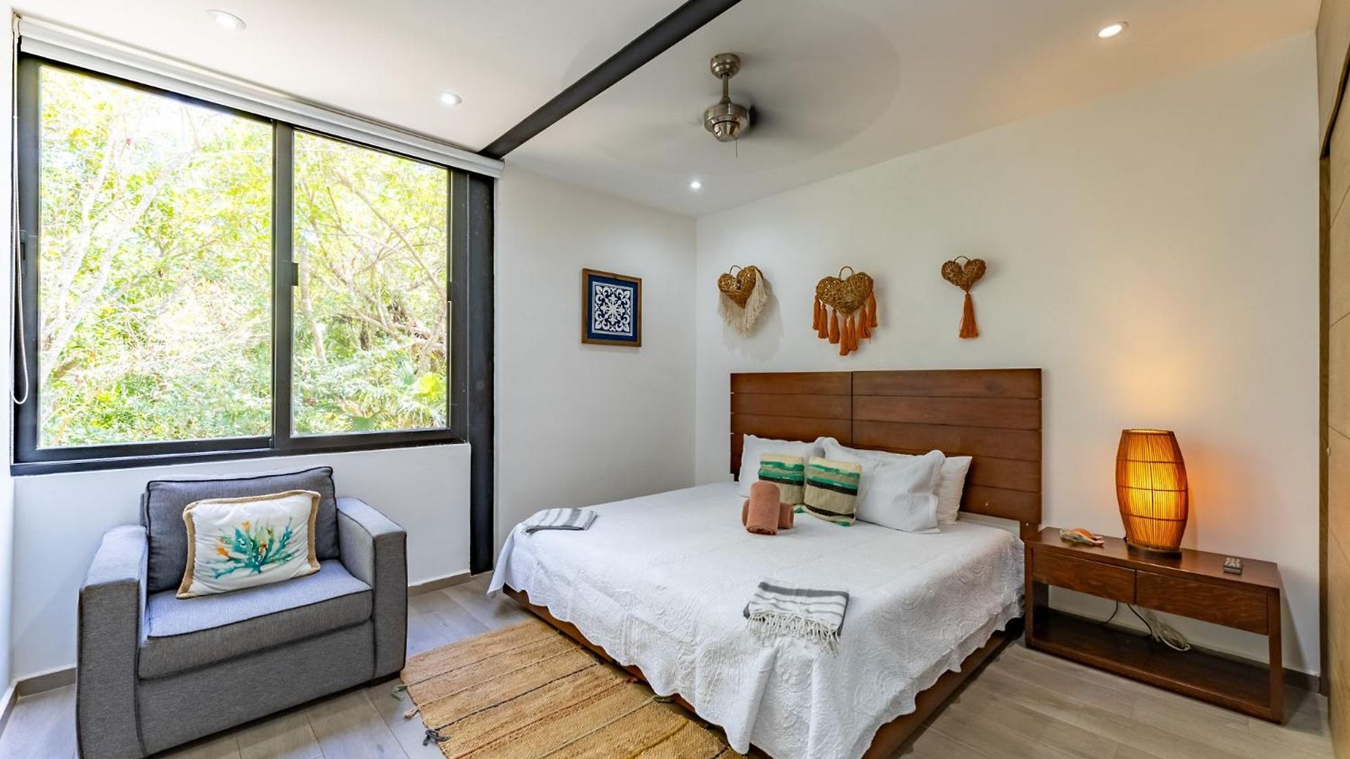 Villa Casa & Chiit - 2 Homes With Different Shared Amenities *