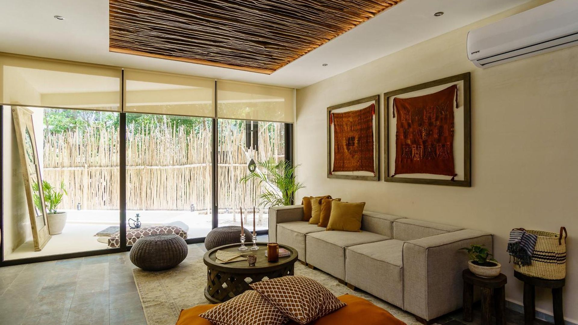 Rotamundos Luxury In Luum Zama
