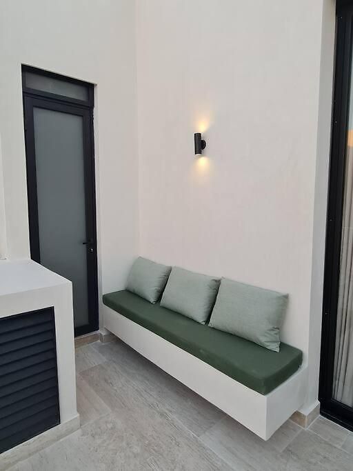 Apartment Lugar