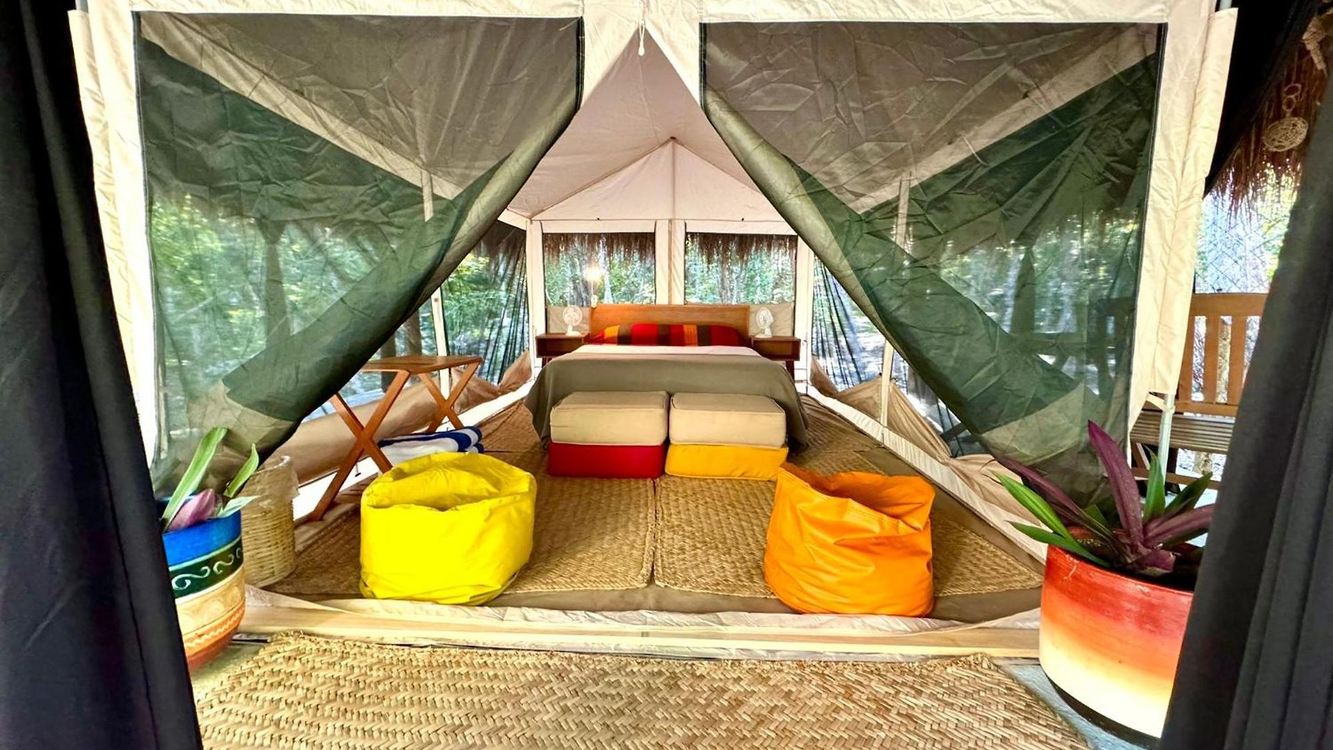 Glamping Bunga Lotus * Tulum