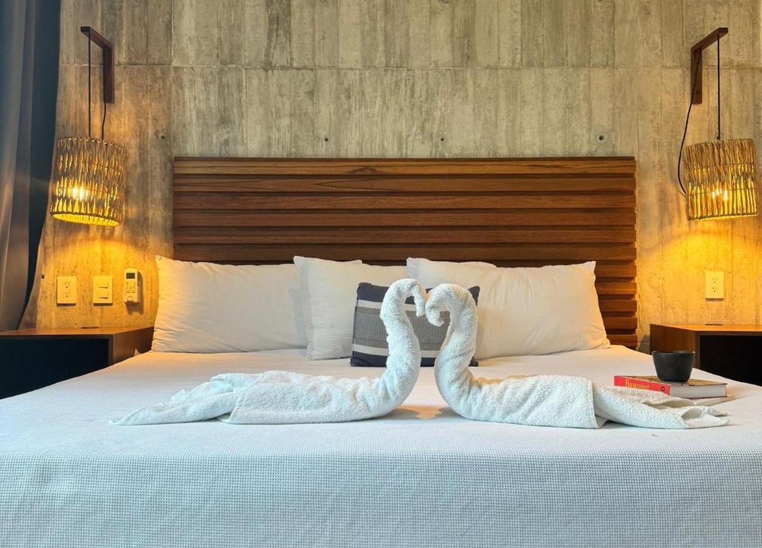 Iik By Groovy Stays- A Hip Condo-hotel With Wifi, Rooftop, Pool, Sleeps 6 Apartahotel 4*