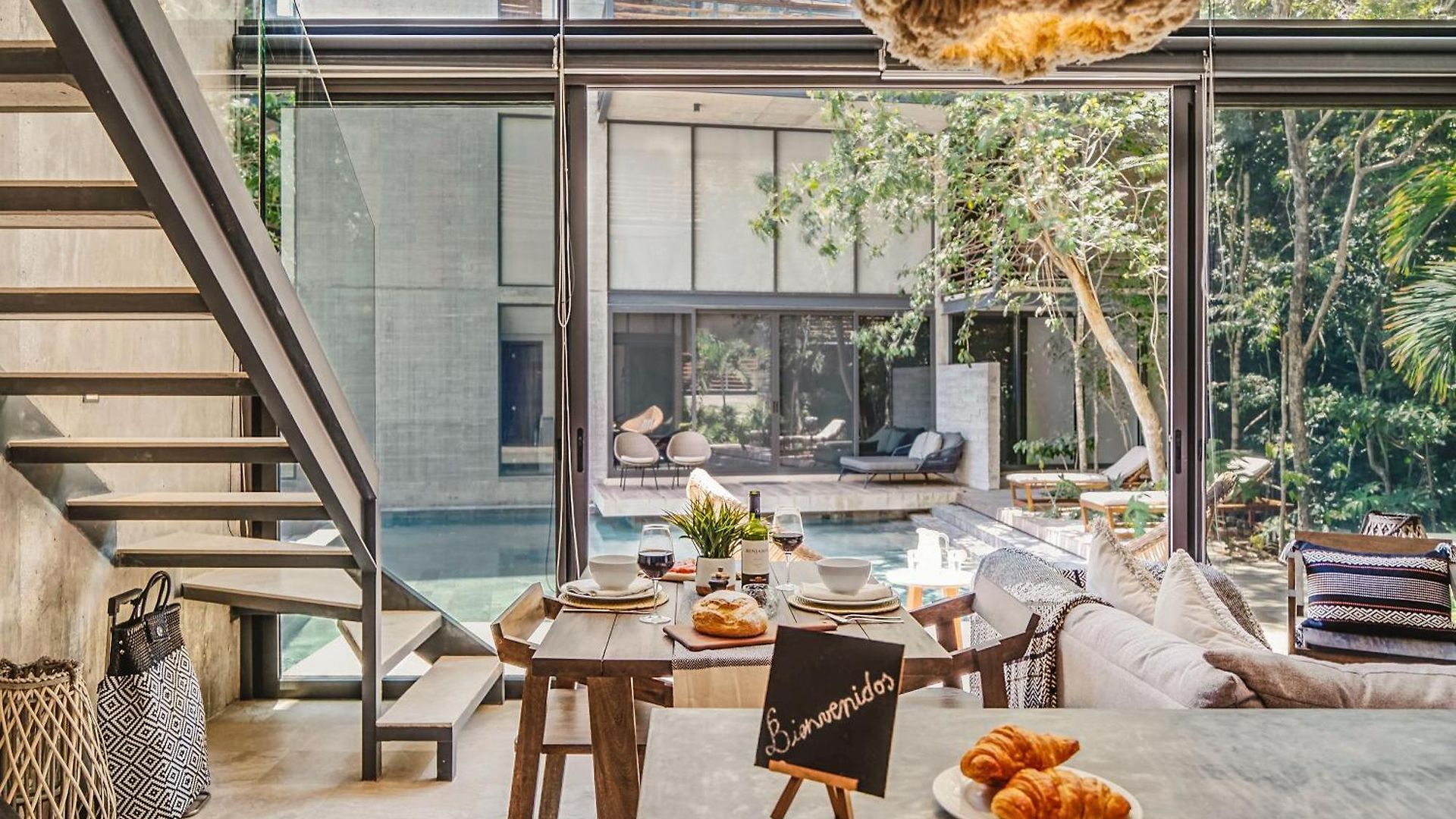 Divine 1br Swim Up With Cenote And Gym Apartment