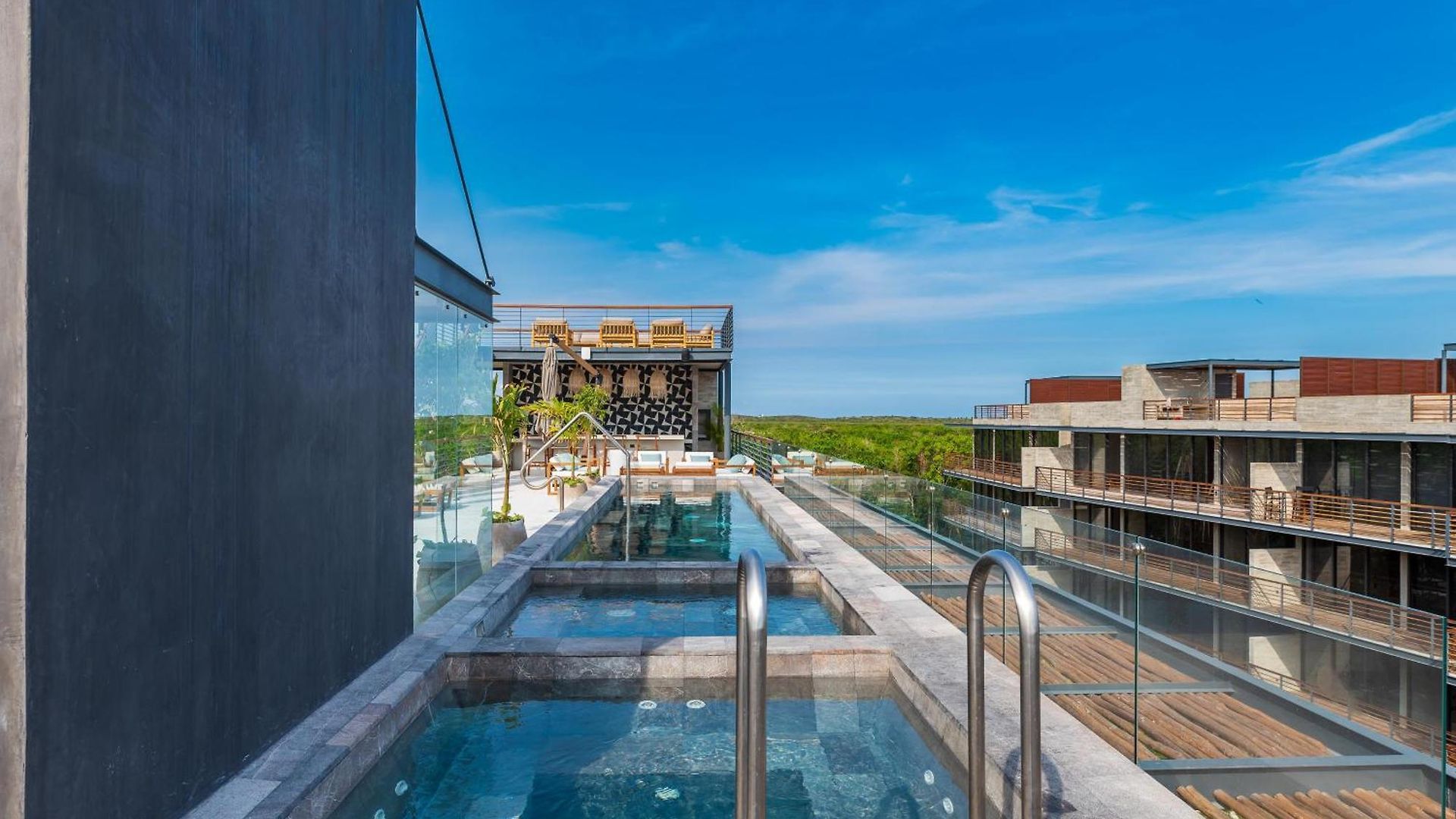 Apartment Amazing 1br Swim Up Cenote Gym *